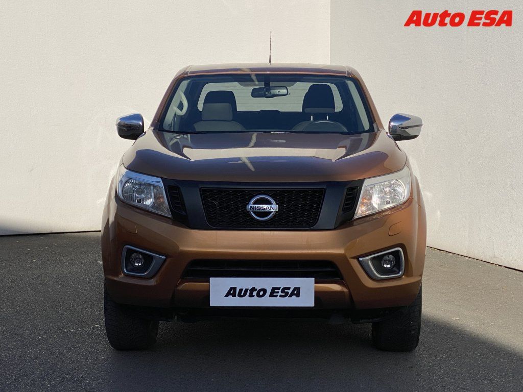 Nissan Navara, 2.3dCi,AC,TZ,navi - fotka 2