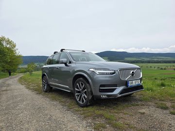 D5 AWD INSCRIPTION