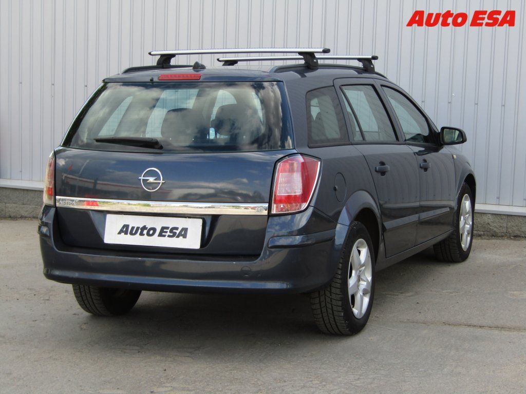 Opel Astra, 1.6 i - fotka 4