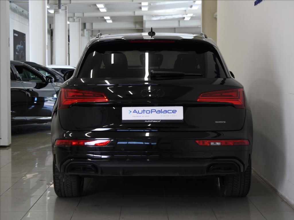 Audi Q5, 2,0 55TFSi Q. S-Line B&O ČR - fotka 4
