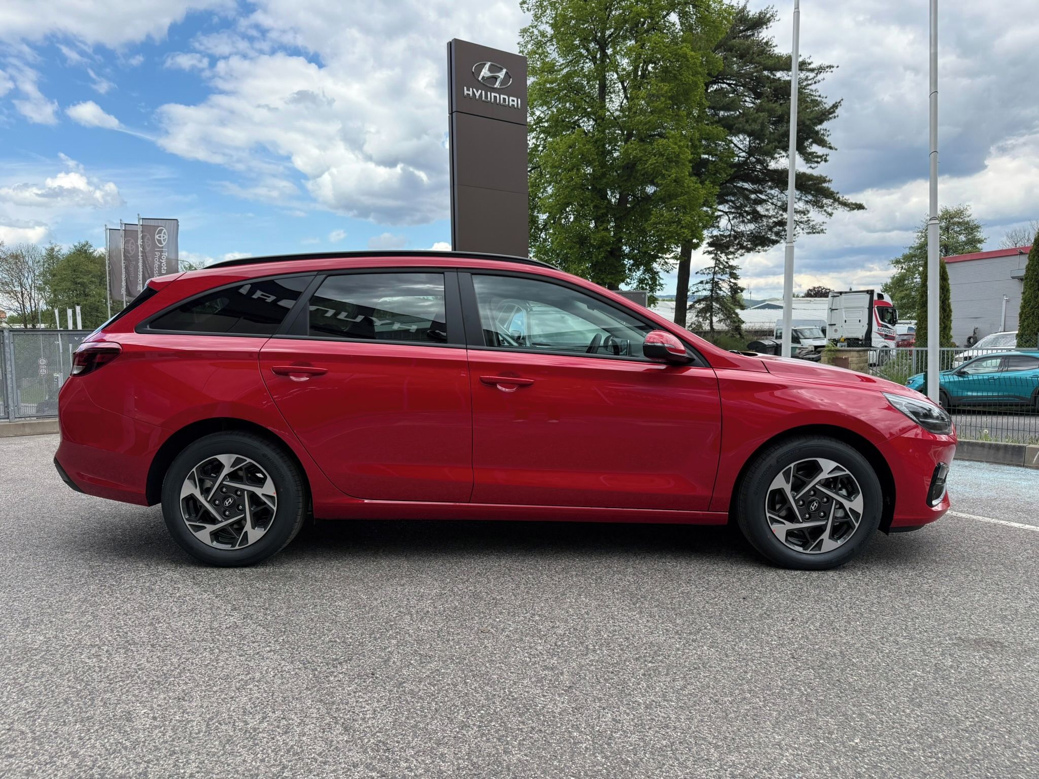 Hyundai i30, 1,0 T-GDi (85kW/115k) GO Czech - fotka 3