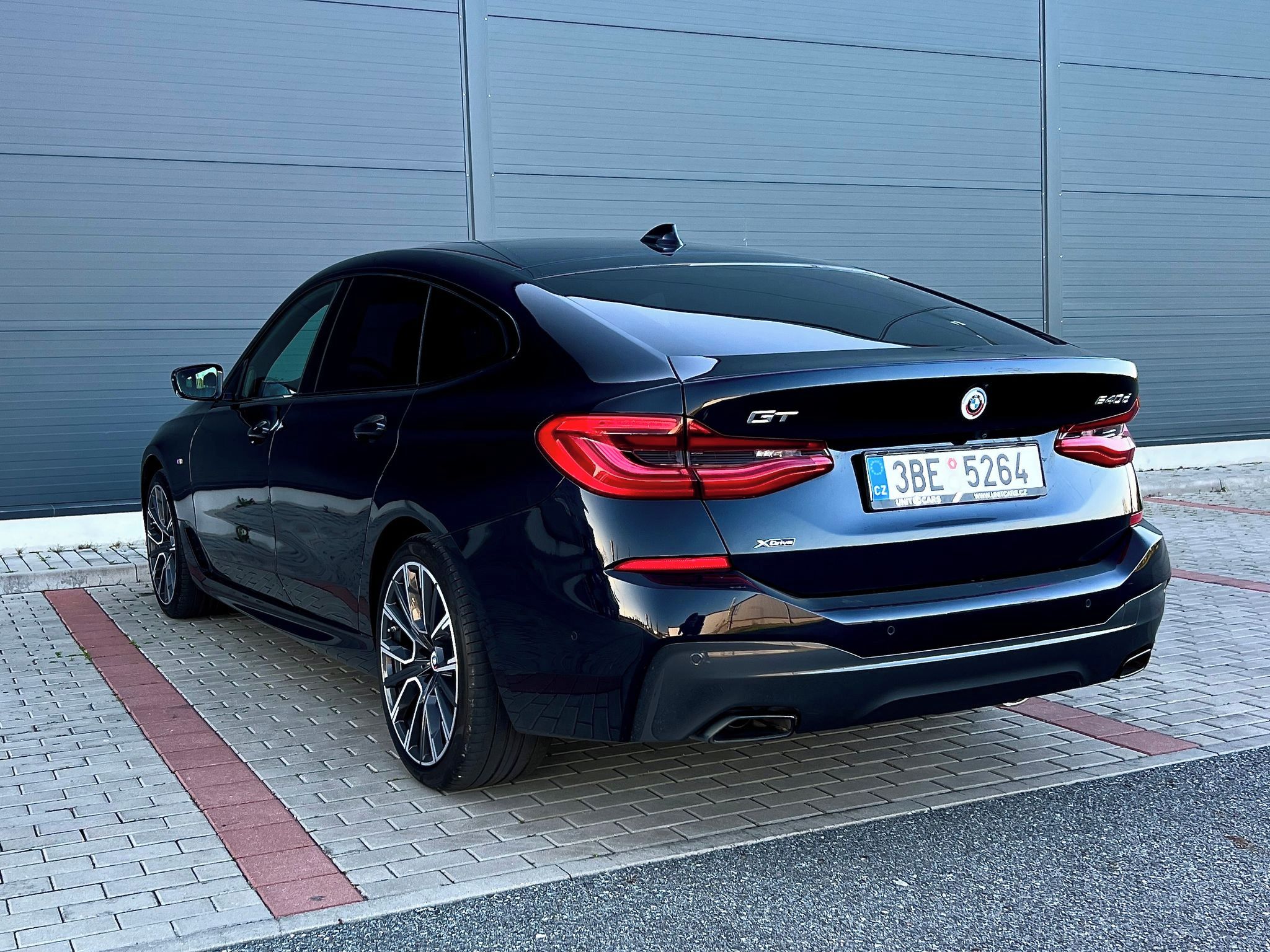 BMW Řada 6, 640d xDrive GT-M-PACKET - fotka 6