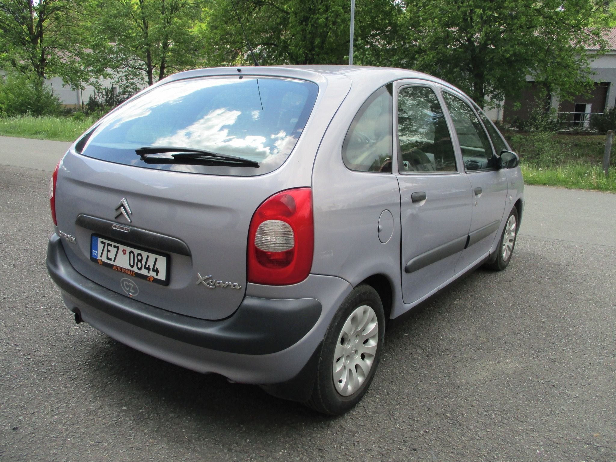Citroën Xsara Picasso, 1.8 i - nové STK, 1.majitel - fotka 5