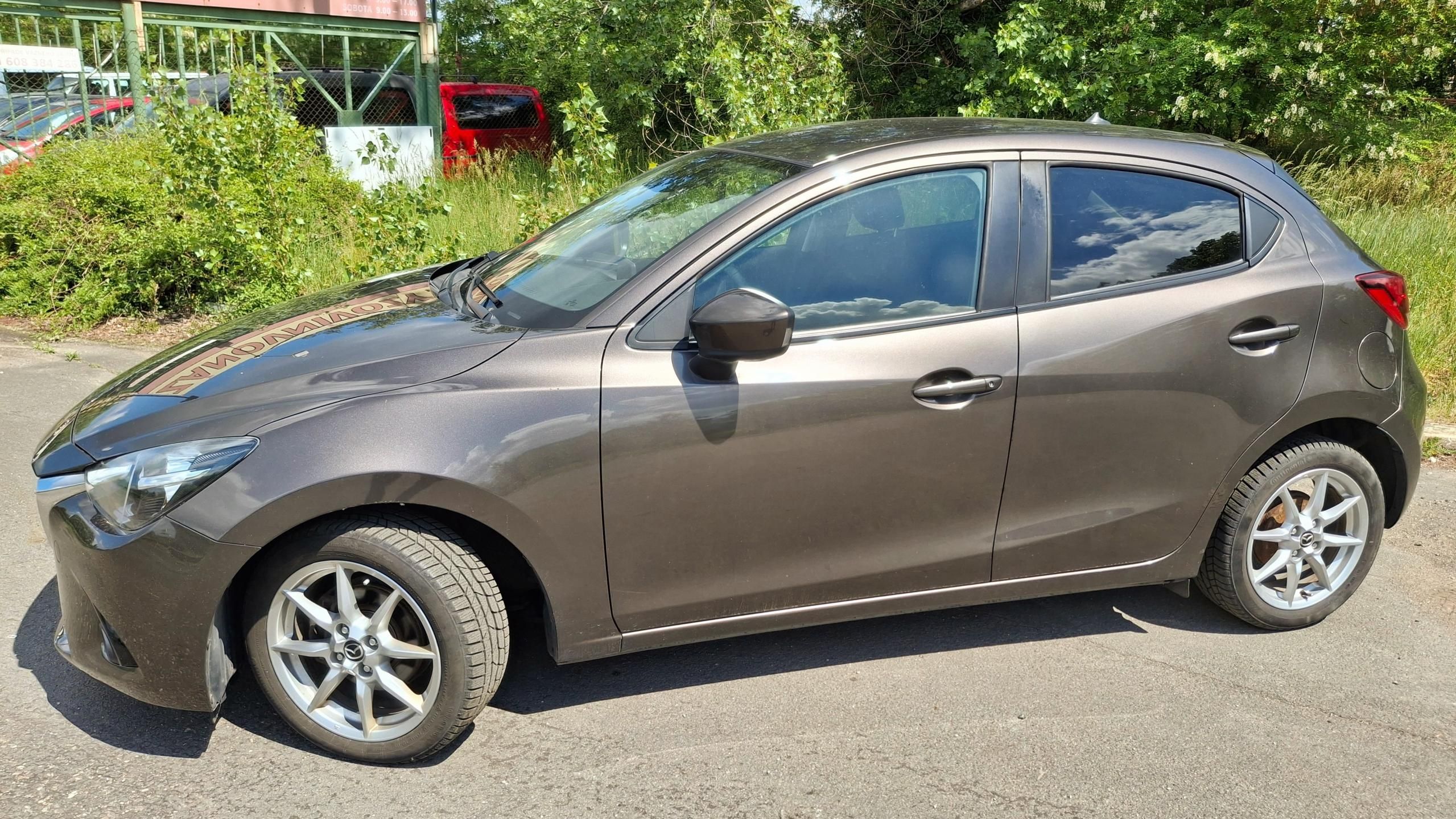 Mazda 2, 1.5 benzin 66 kw max. výbava