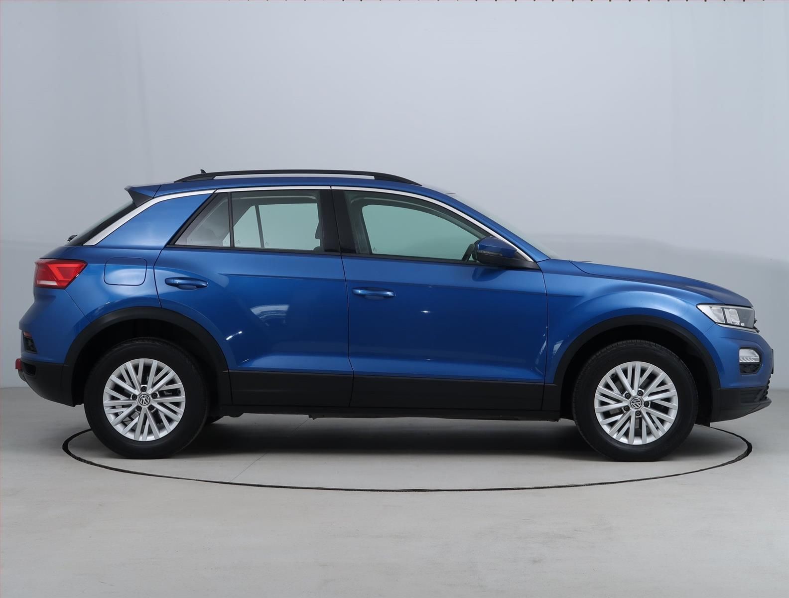 Volkswagen T-Roc, 1.0 TSI, ČR,1.maj, Serv.kniha - fotka 6