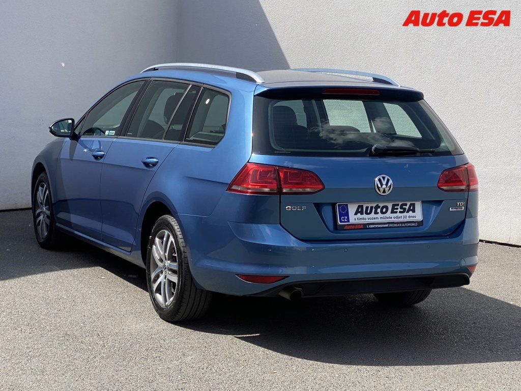Volkswagen Golf, 1.6 TDi - fotka 6