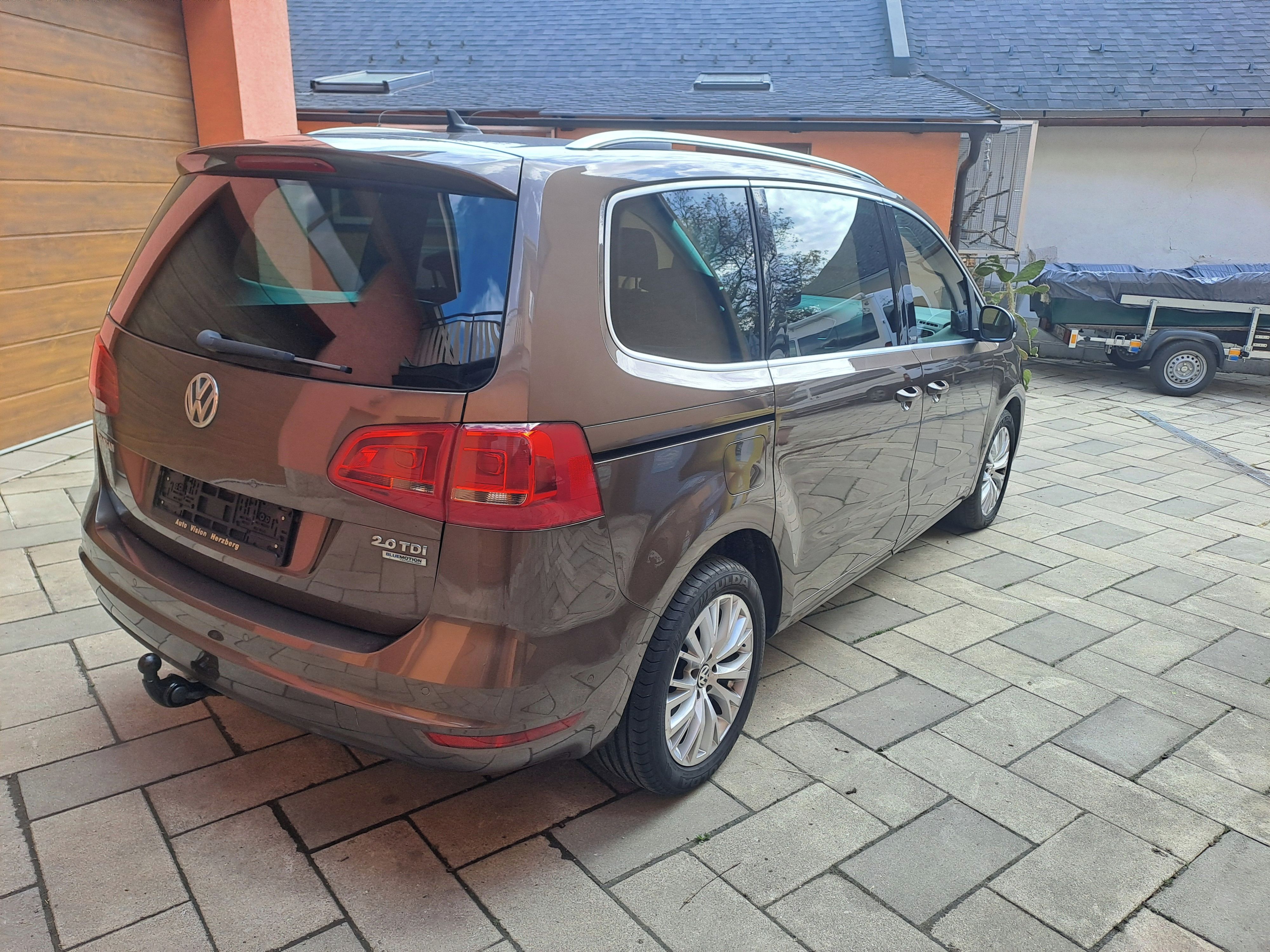Volkswagen Sharan, 2,0 TDI 103 KW STYLE DSG TOP - fotka 5