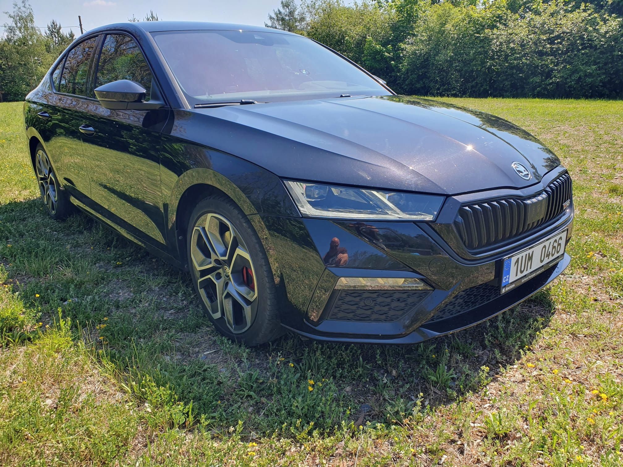 Škoda Octavia, 2.0 TSI RS 180kW ČR webasto - fotka 4