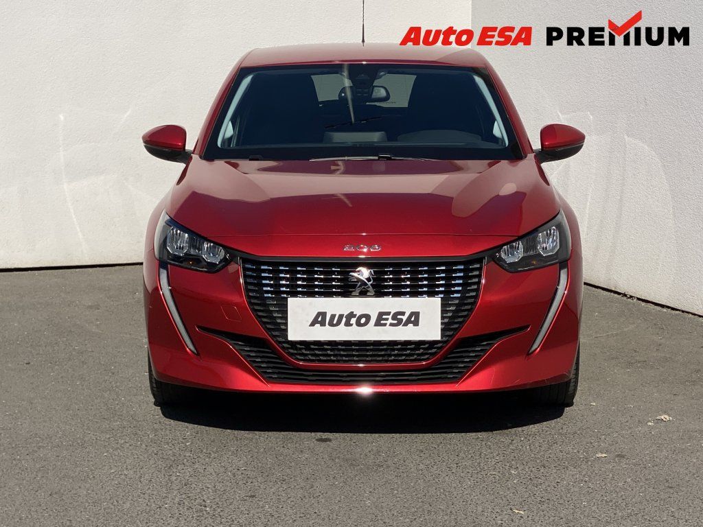 Peugeot 208, 1.2,Allure - fotka 2