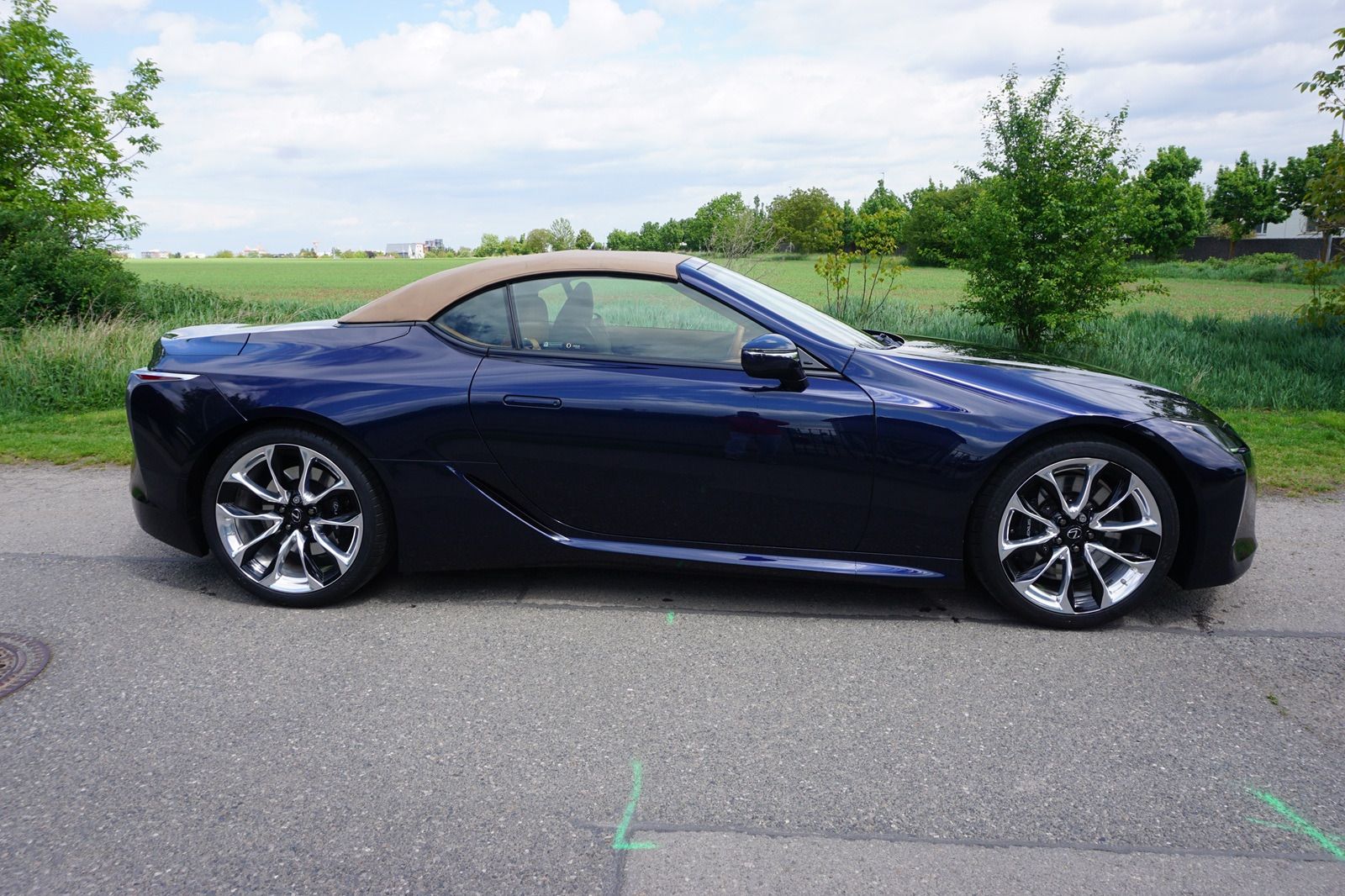 Lexus LC 500, 5,0 V8 50 Sport - fotka 4