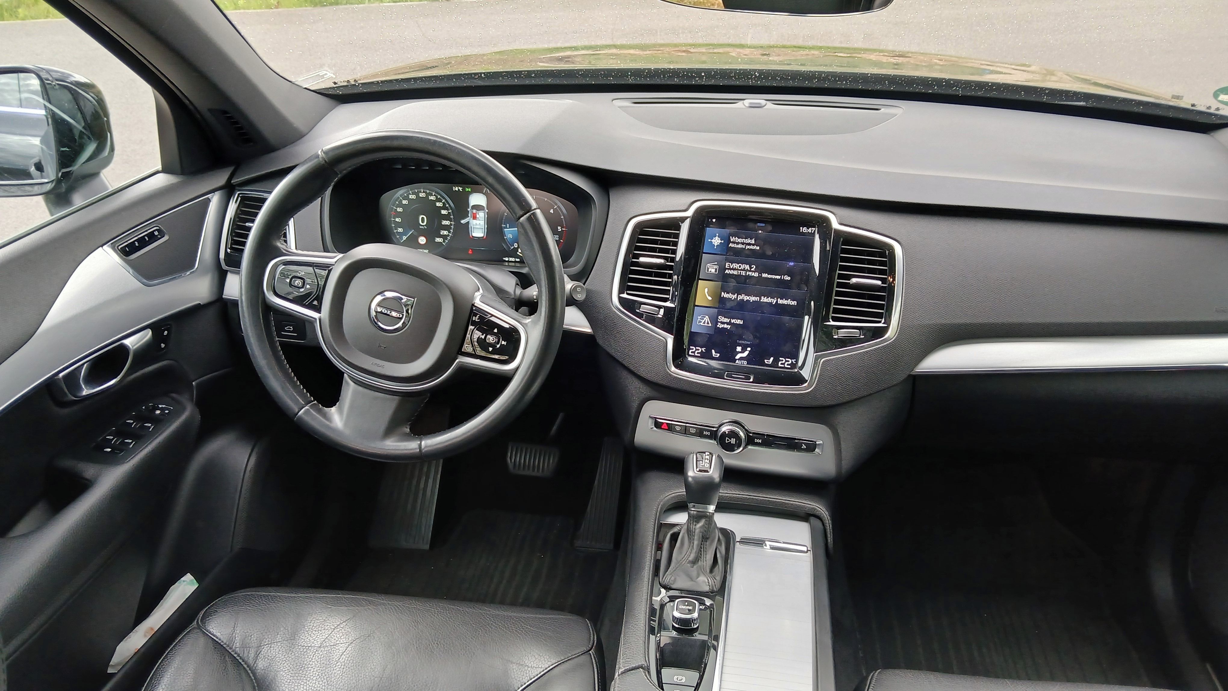 Volvo XC90, 2.0D 173KW SUMMUM 4x4 - tažné - fotka 6