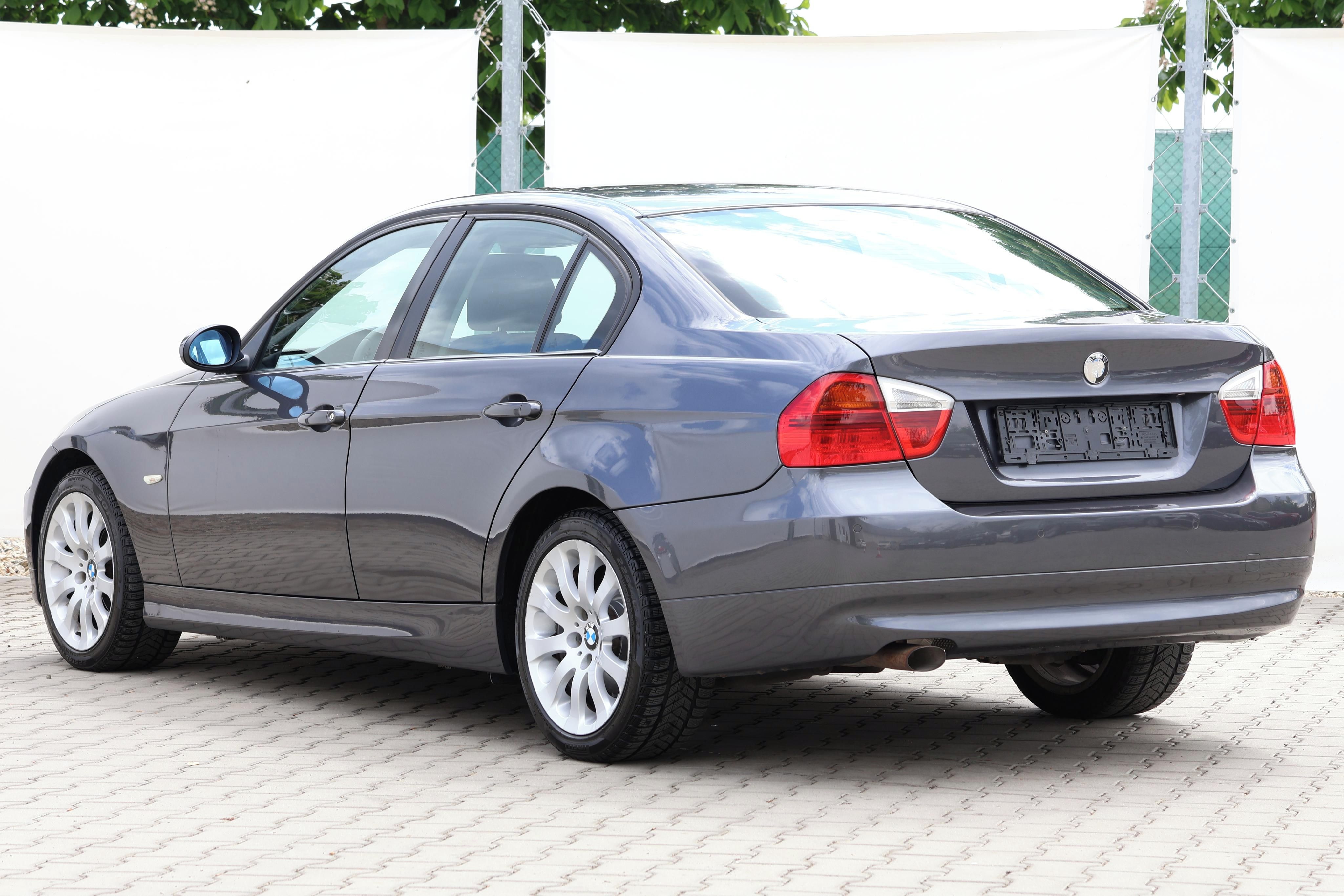 BMW Řada 3, 320d*120kW*MANUAL*SERVIS BMW - fotka 4