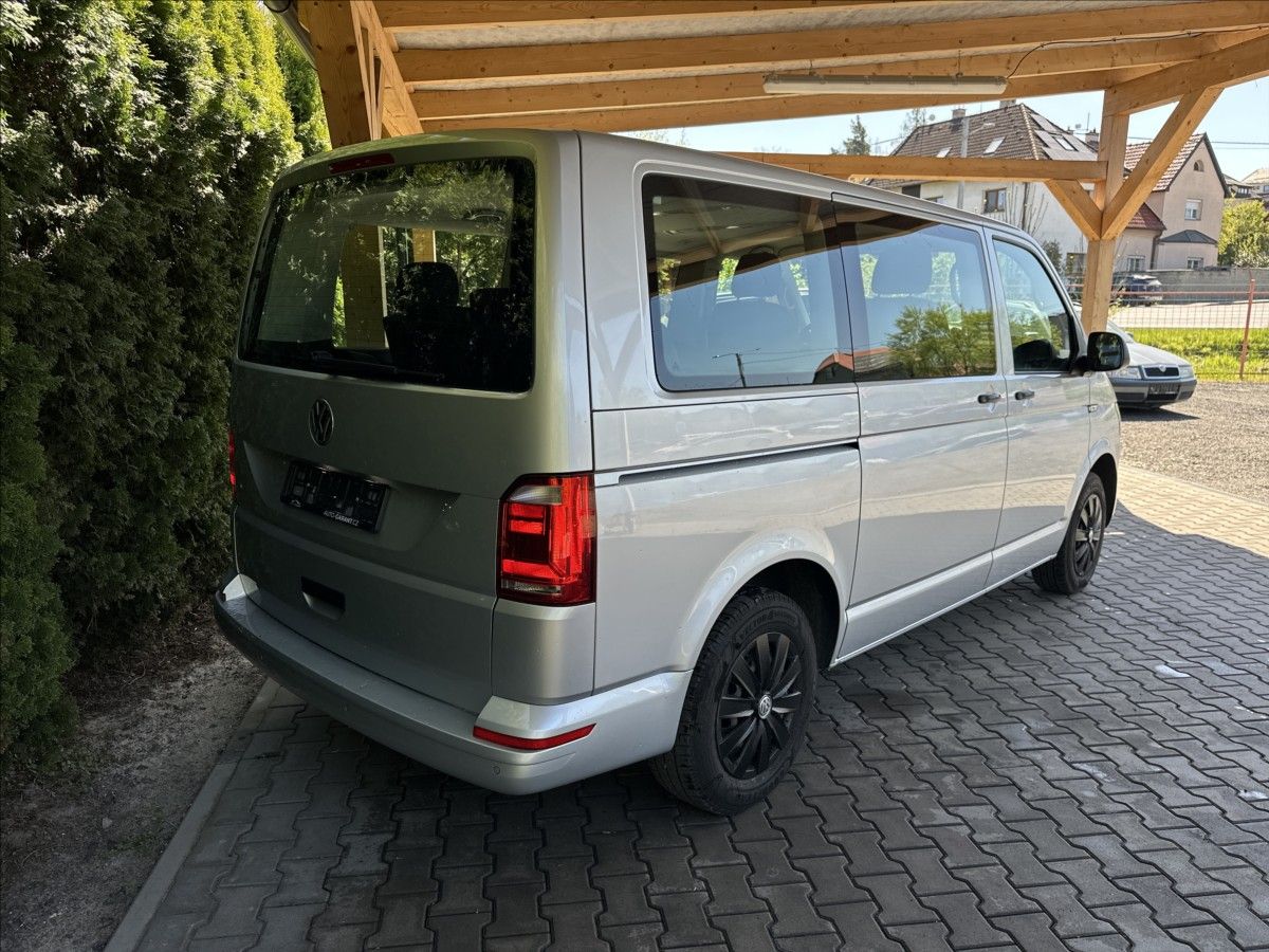 Volkswagen Multivan, 2,0 TDI 75kW 1.MAJITEL NEZ.TOP - fotka 4