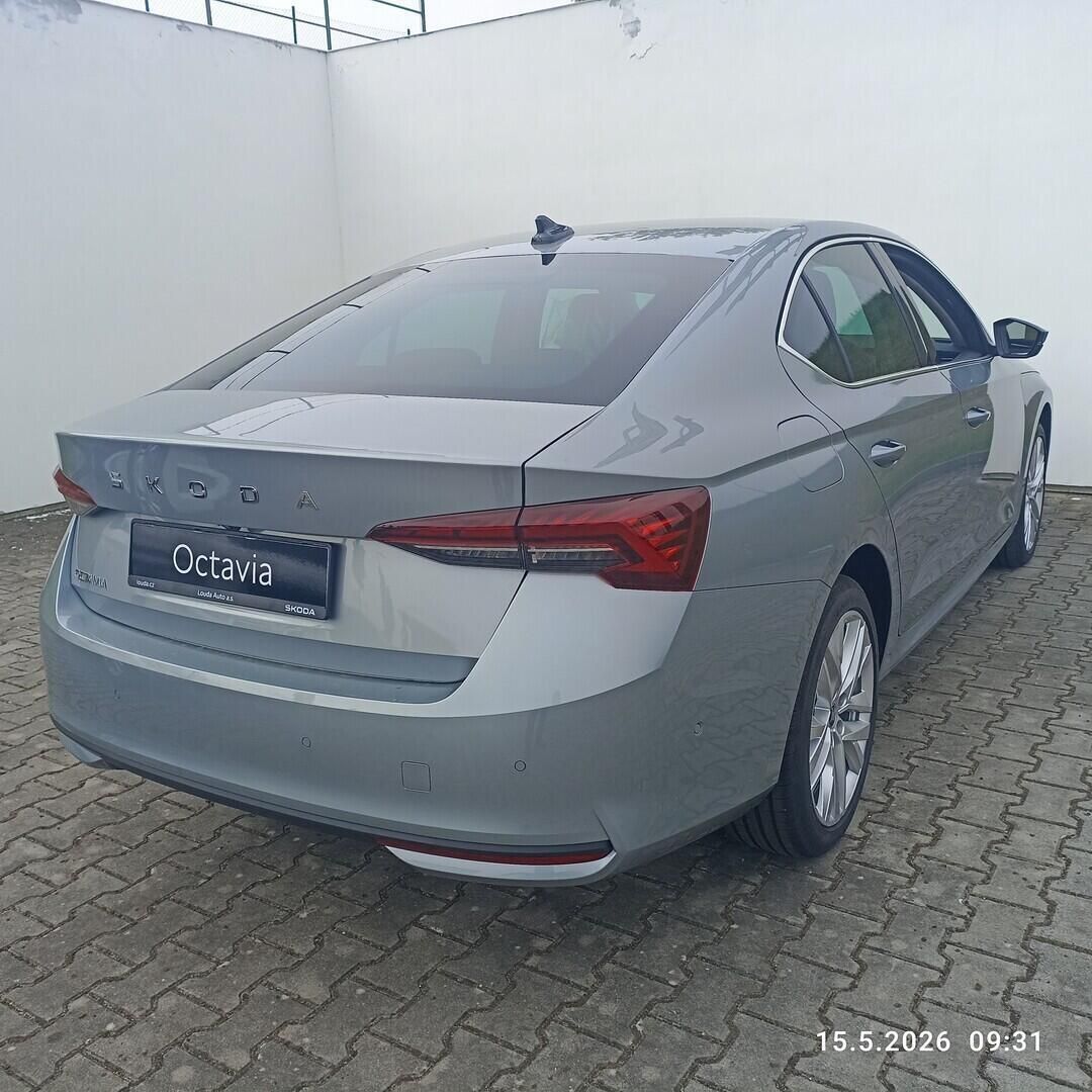 Škoda Octavia, Exclusive Selection 2,0 TDI 11 - fotka 4