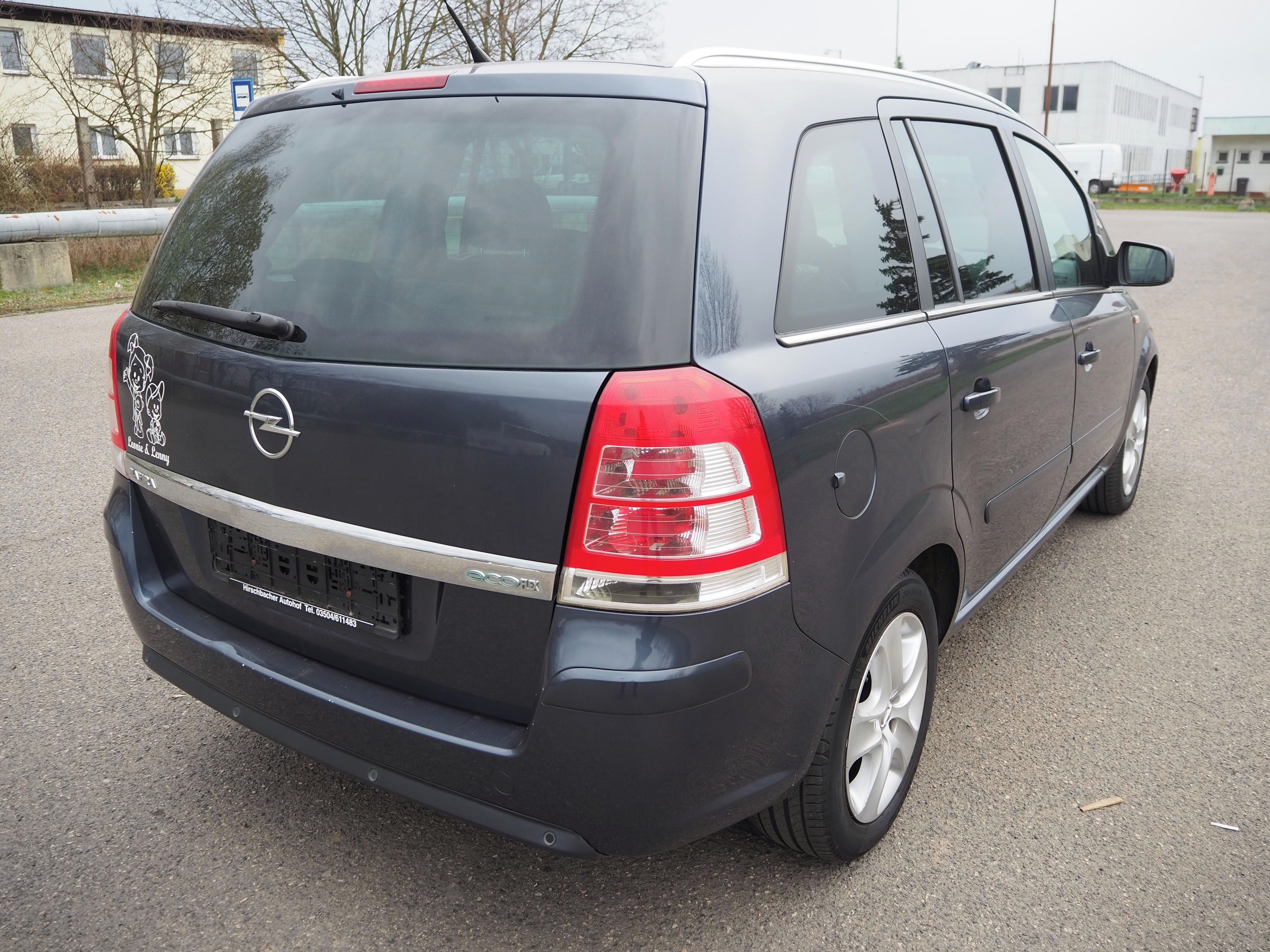 Opel Zafira, 1.6 ECOflex KLIMA, 7 míst - fotka 5