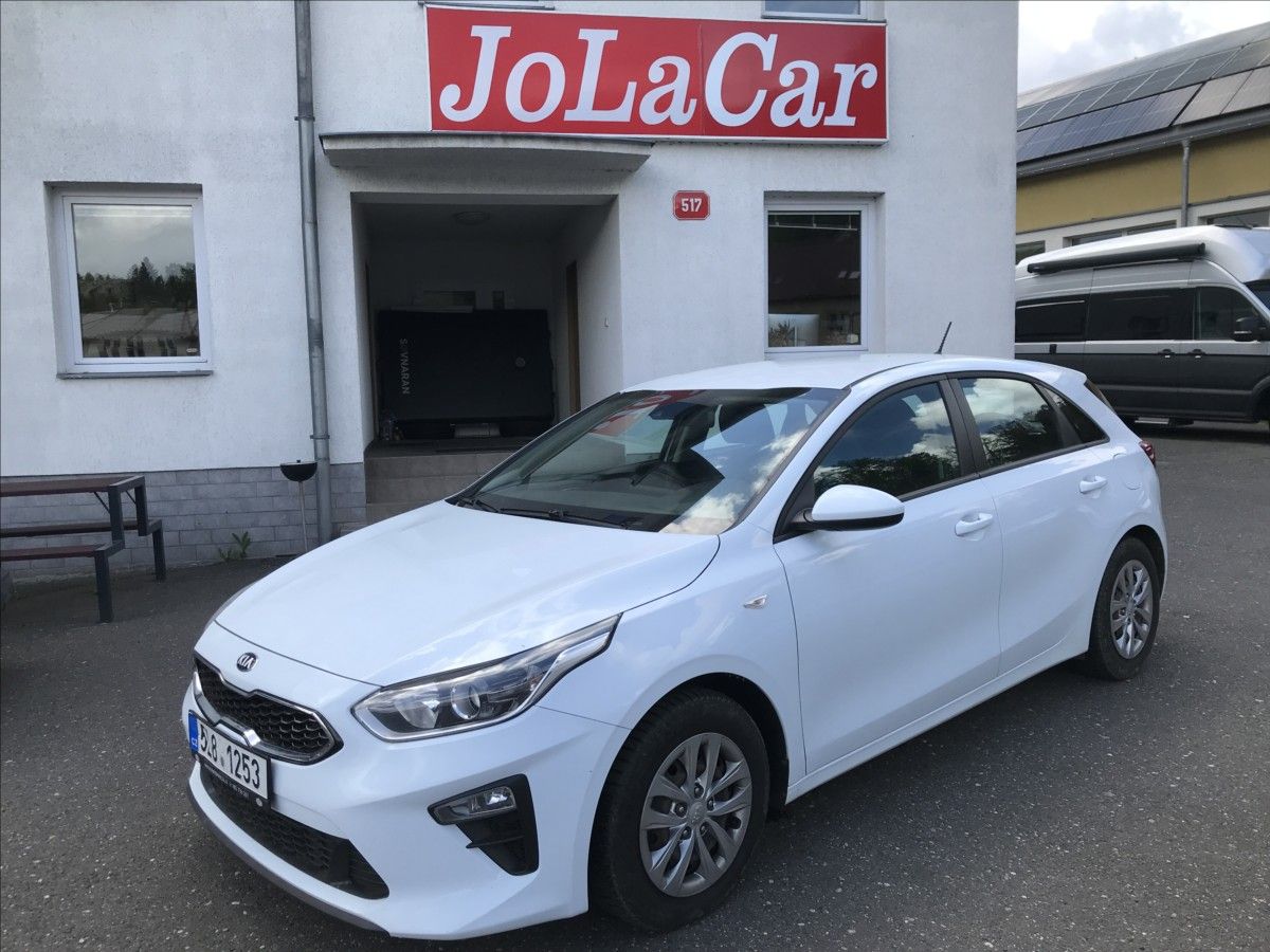 Kia Cee´d, 1,6 CRDi 85kW - fotka 2