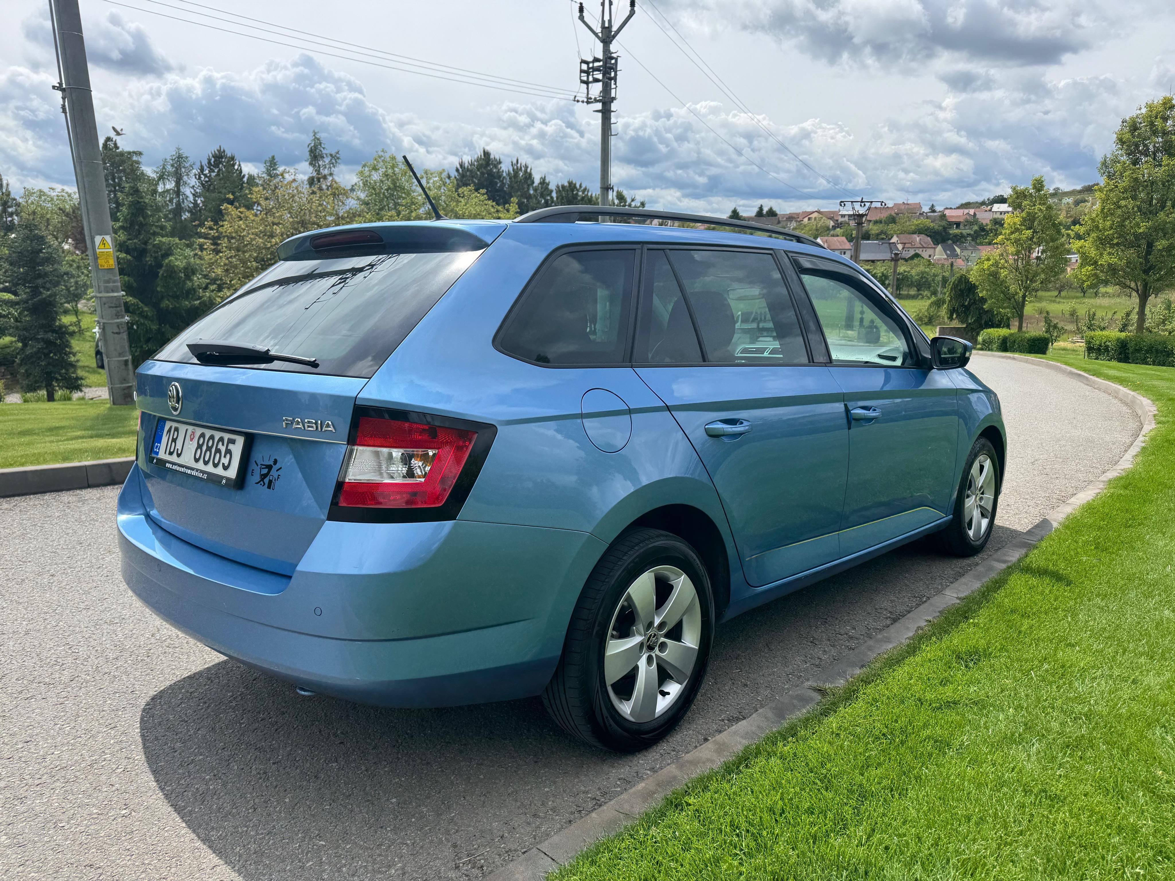 Škoda Fabia, 1.2 TSi 81KW MAN - fotka 4