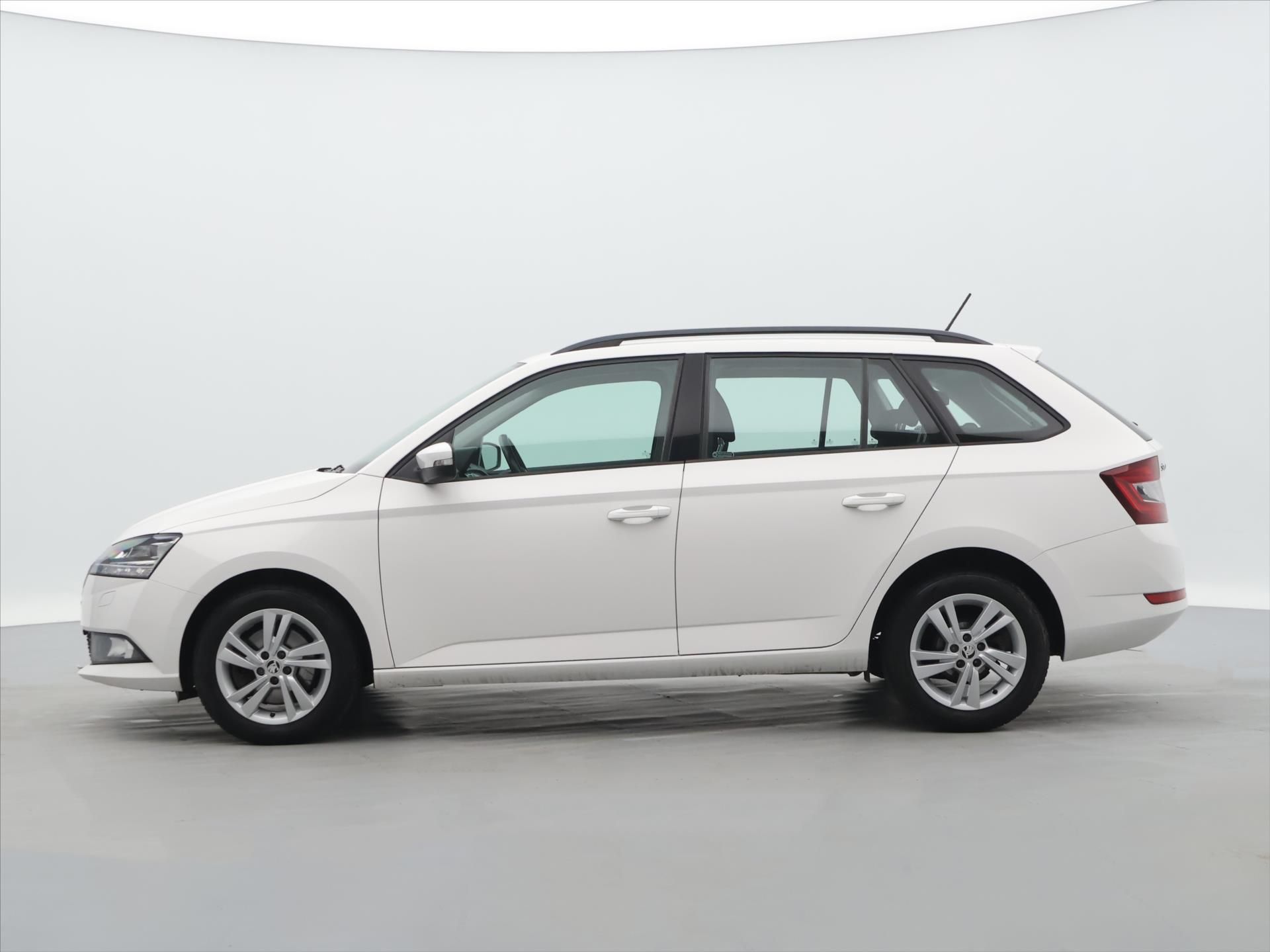 Škoda Fabia, 1,0 TSI 81kW Style LED CZ DPH - fotka 4