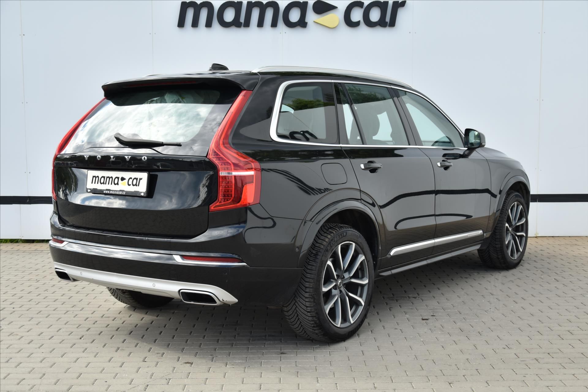 Volvo XC90, D5 AWD INSCRIPTION ČR - fotka 2