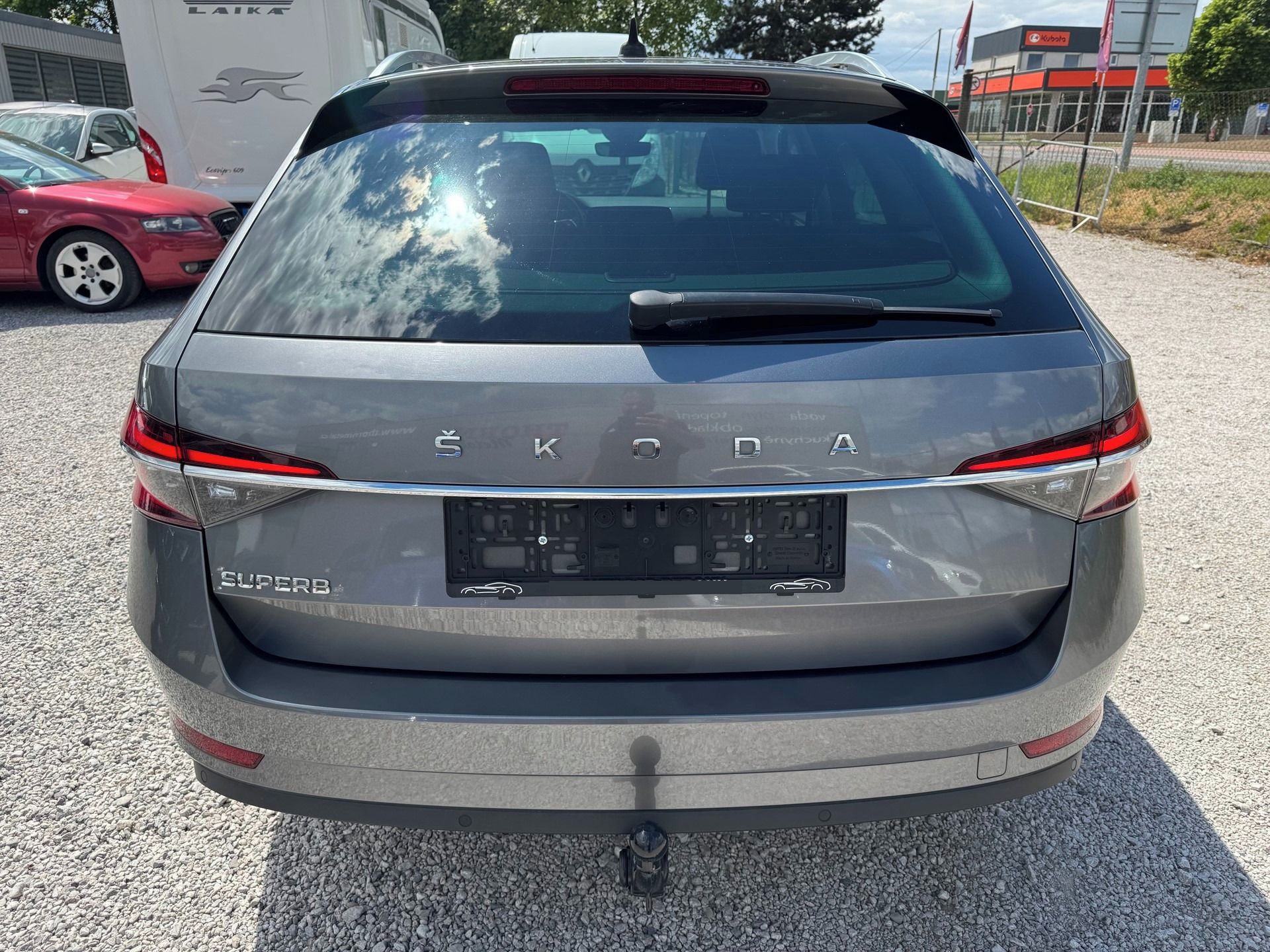 Škoda Superb, 2.0 TDi DSG ALU-18 MATRIX LED - fotka 6