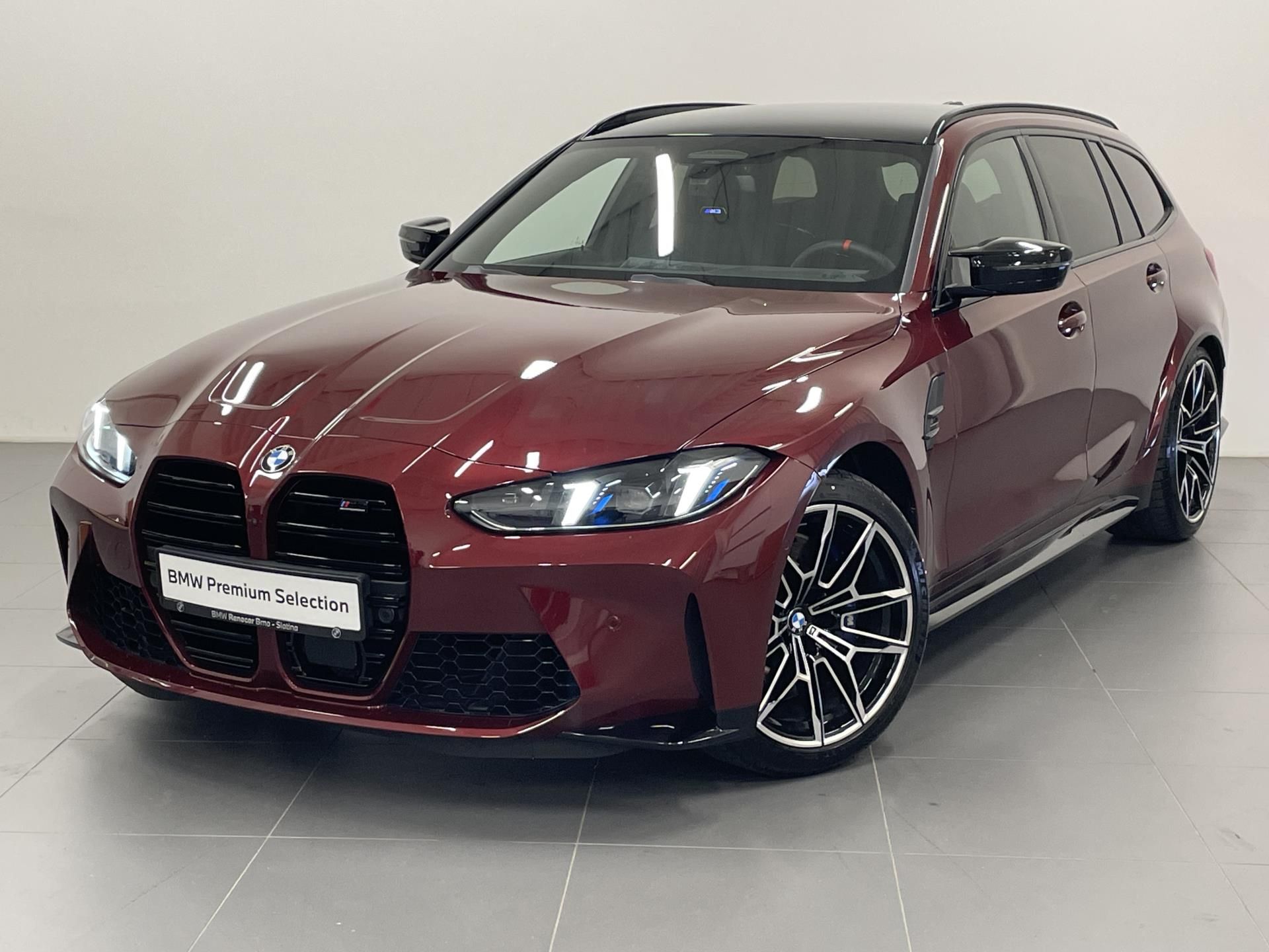 BMW X7, M3 Competition Touring xDrive