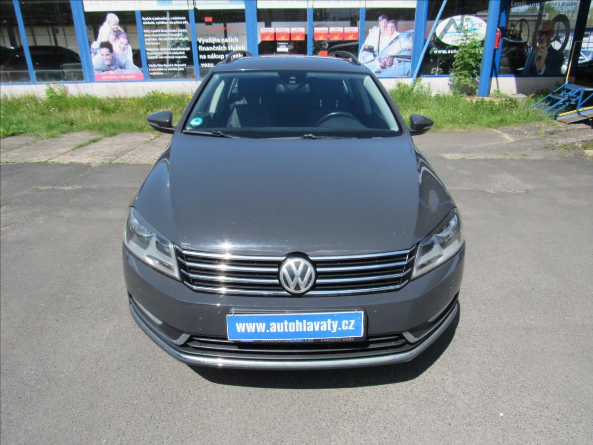Volkswagen Passat, 2,0 TDI 125kW DSG - fotka 2