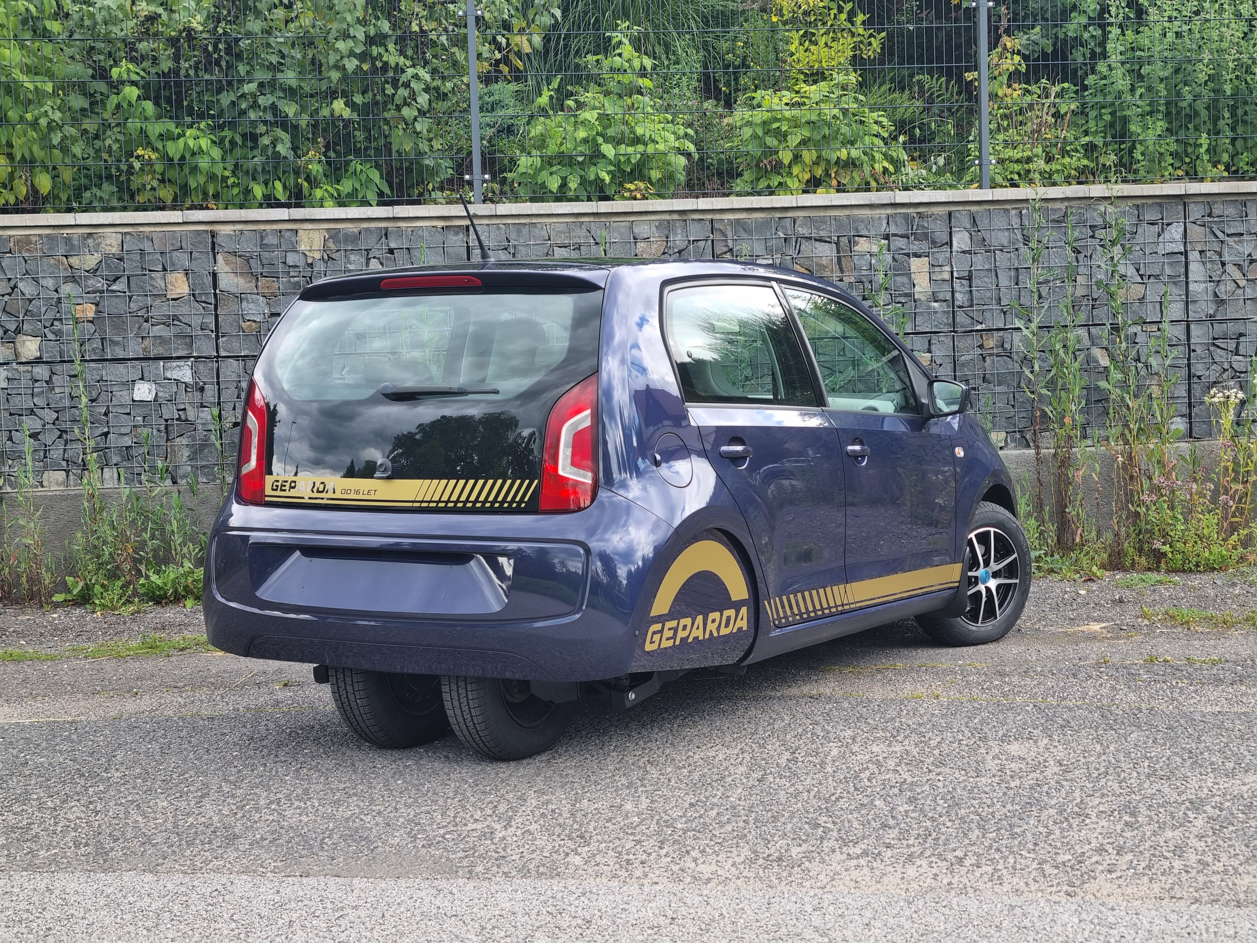 Volkswagen Up!, GEPARDA - od 16 let (ne Aixam) - fotka 6