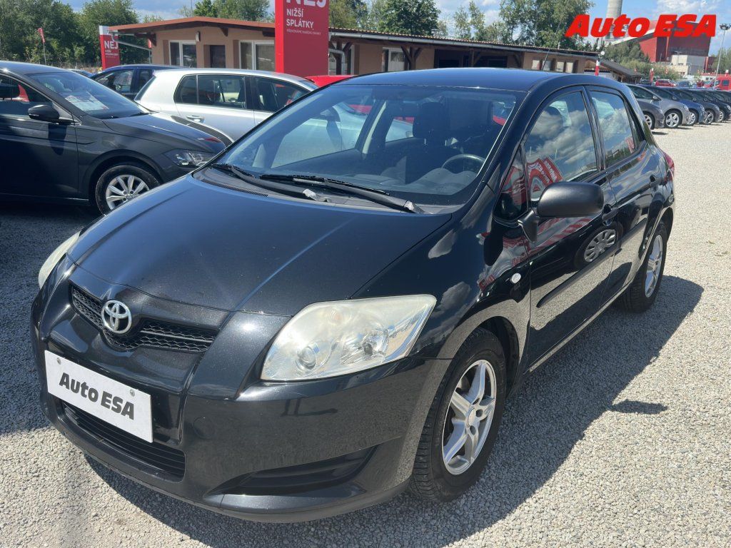 Toyota Auris, 1.3 VVT- i,ČR - fotka 3