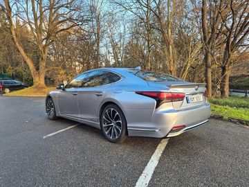 Lexus LS500h facelift