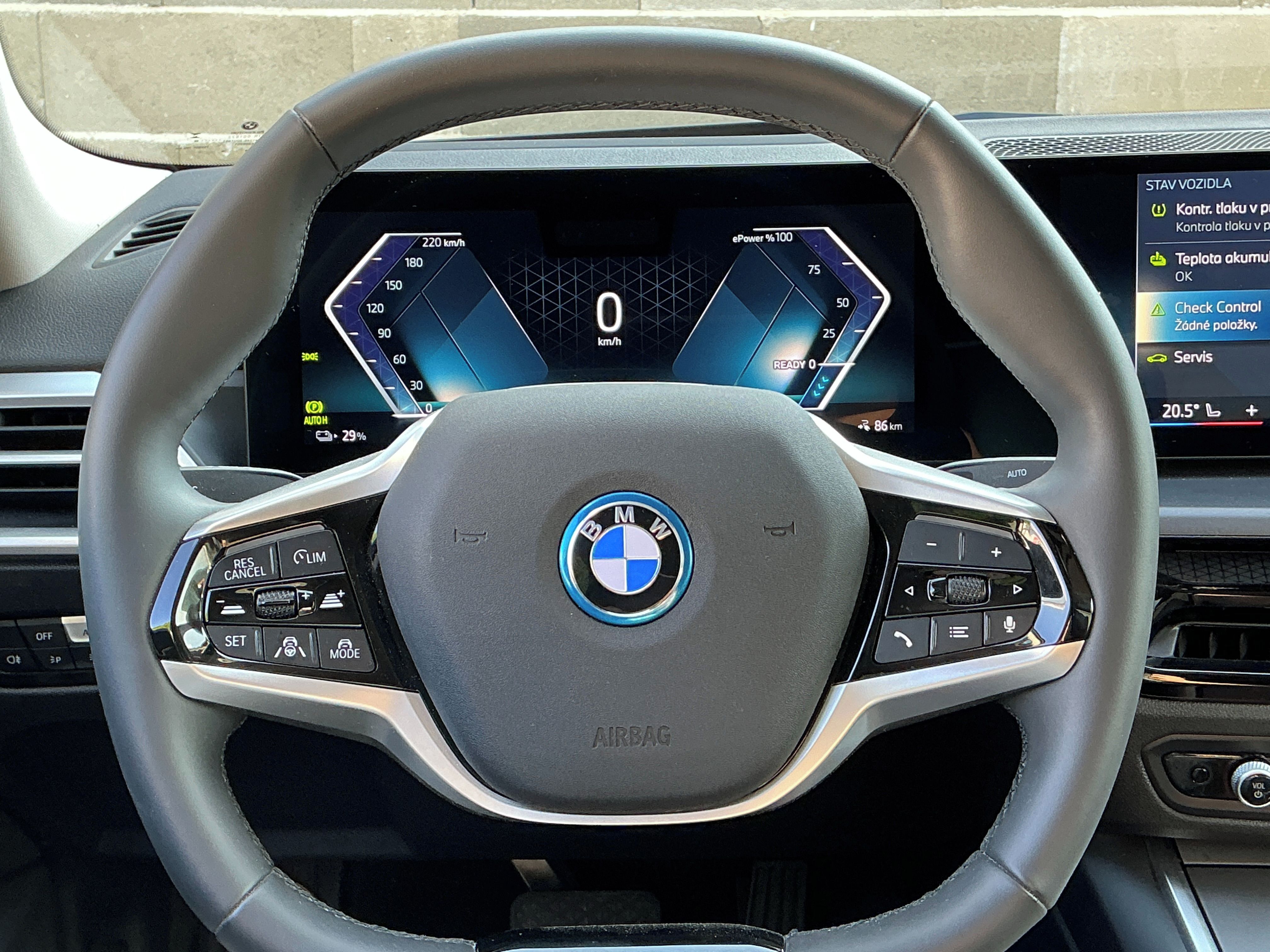 BMW i4, i4 Facelift LCI - fotka 5