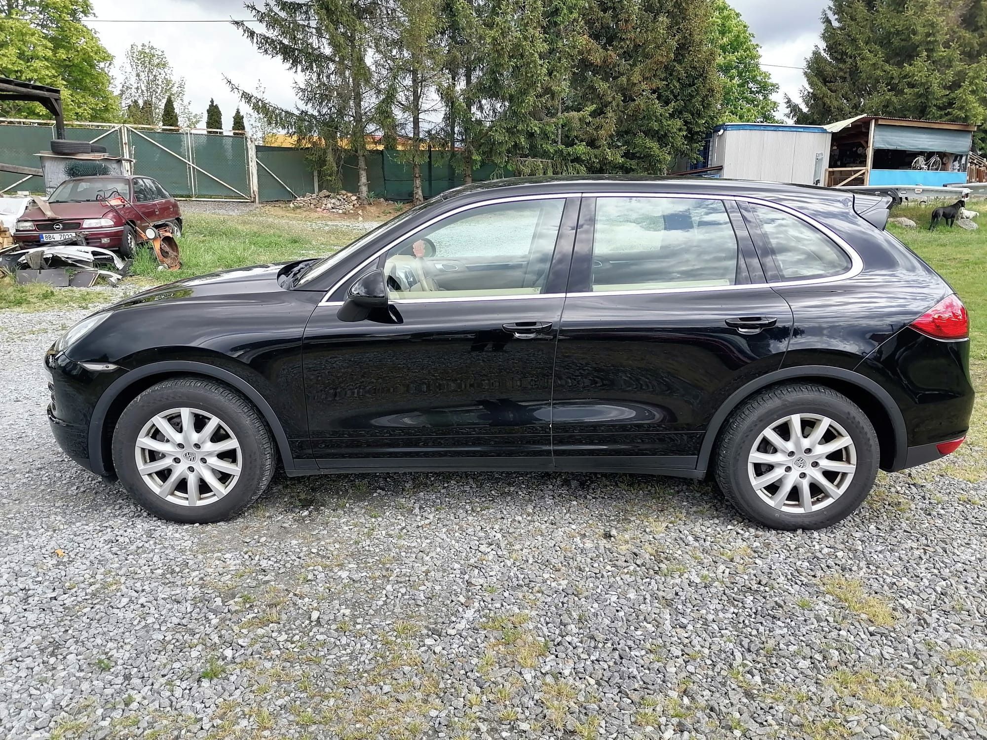 Porsche Cayenne, 1. MAJITEL ODPOČET DPH - fotka 3