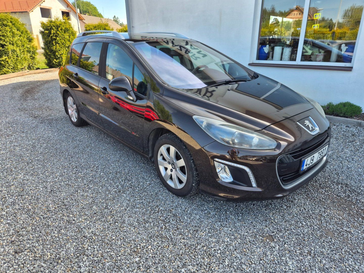 Peugeot 308, 1.6HDi Xenony , TZ , Nová STK - fotka 2