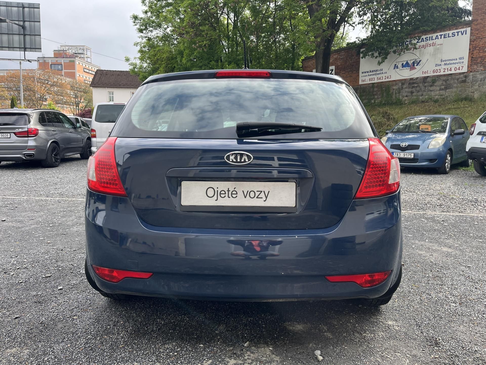 Kia Cee´d, 1,6 CRDi 85 Kw ČR!!! - fotka 6