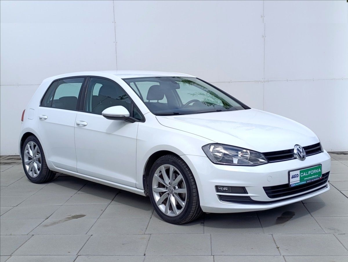 Volkswagen Golf, 2,0 TDi DSG Aut.Klima Tempomat - fotka 5