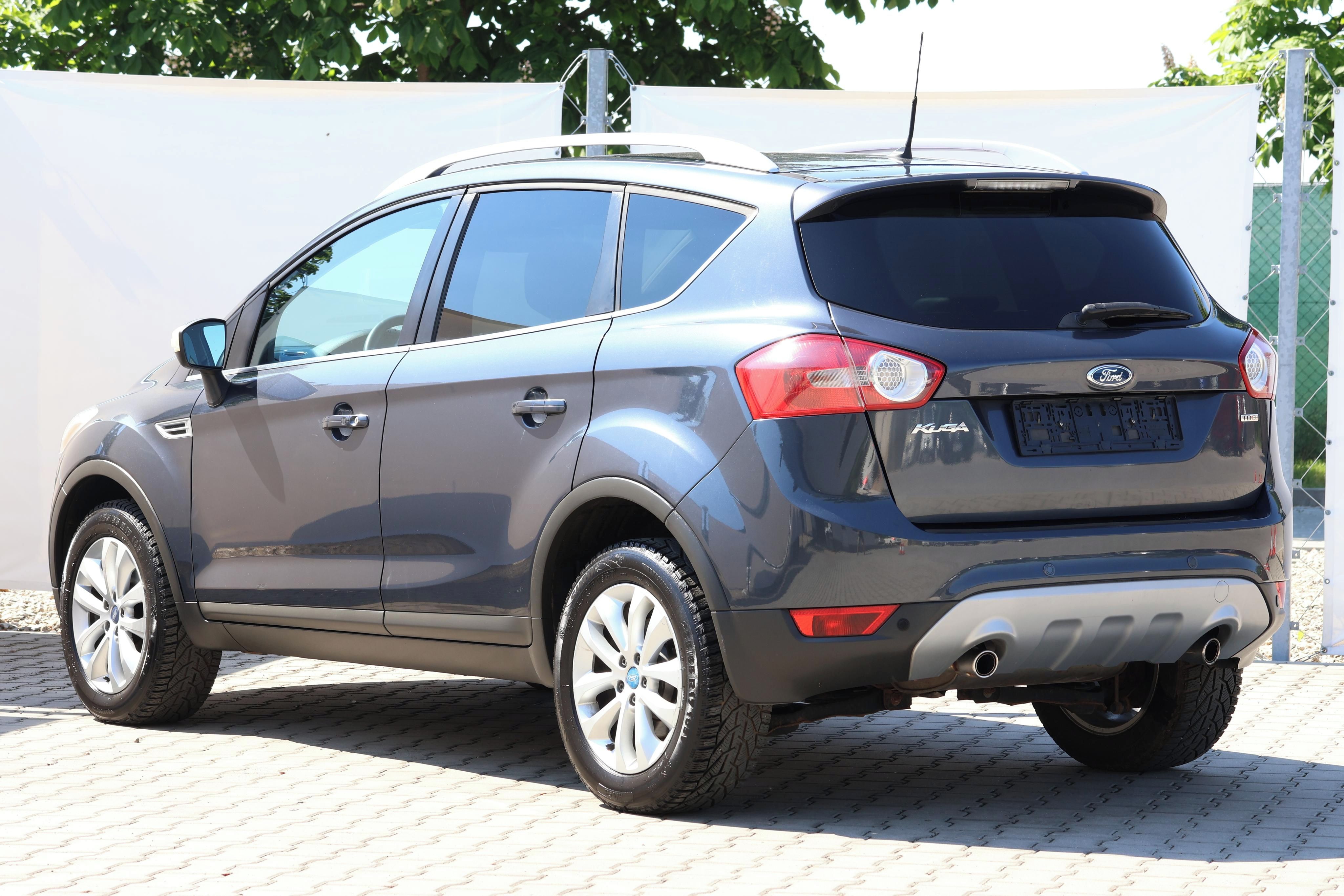Ford Kuga, 2.0TDCI*120kW*4x4*TITANIUM*1MA - fotka 4