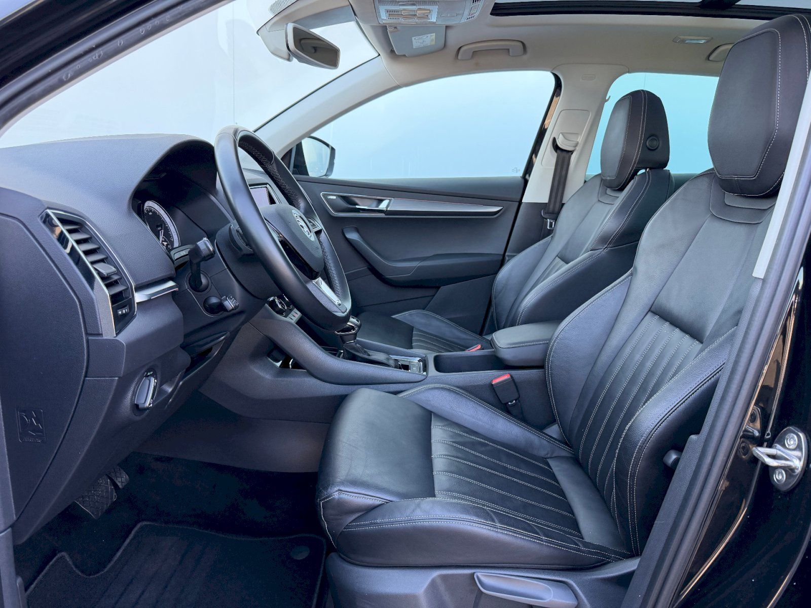 Škoda Karoq, 1.5TSI 110kW DSG Style - fotka 5