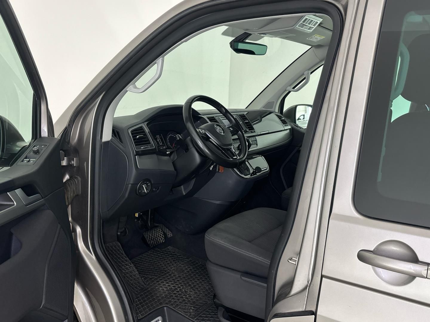 Volkswagen Multivan, 2.0 TDI / 110 kW Comfortline D - fotka 6