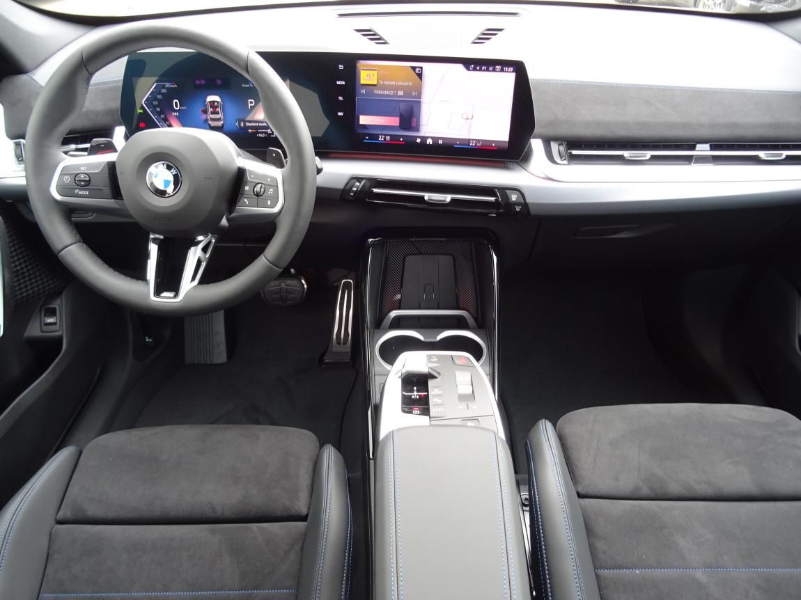 BMW X1, xDrive20d - fotka 4