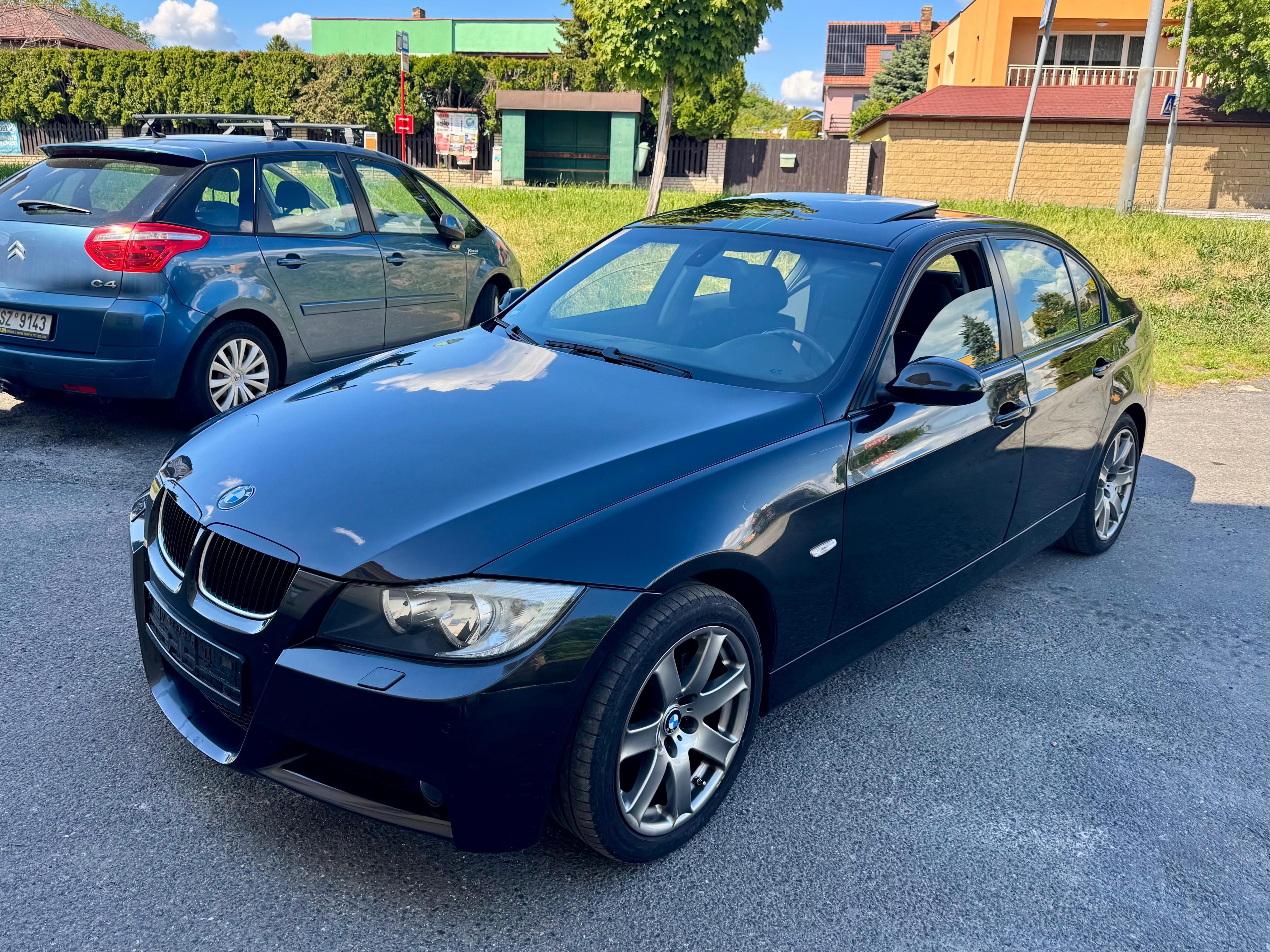 BMW Řada 3, e90 320i 95kW M-packet - fotka 6