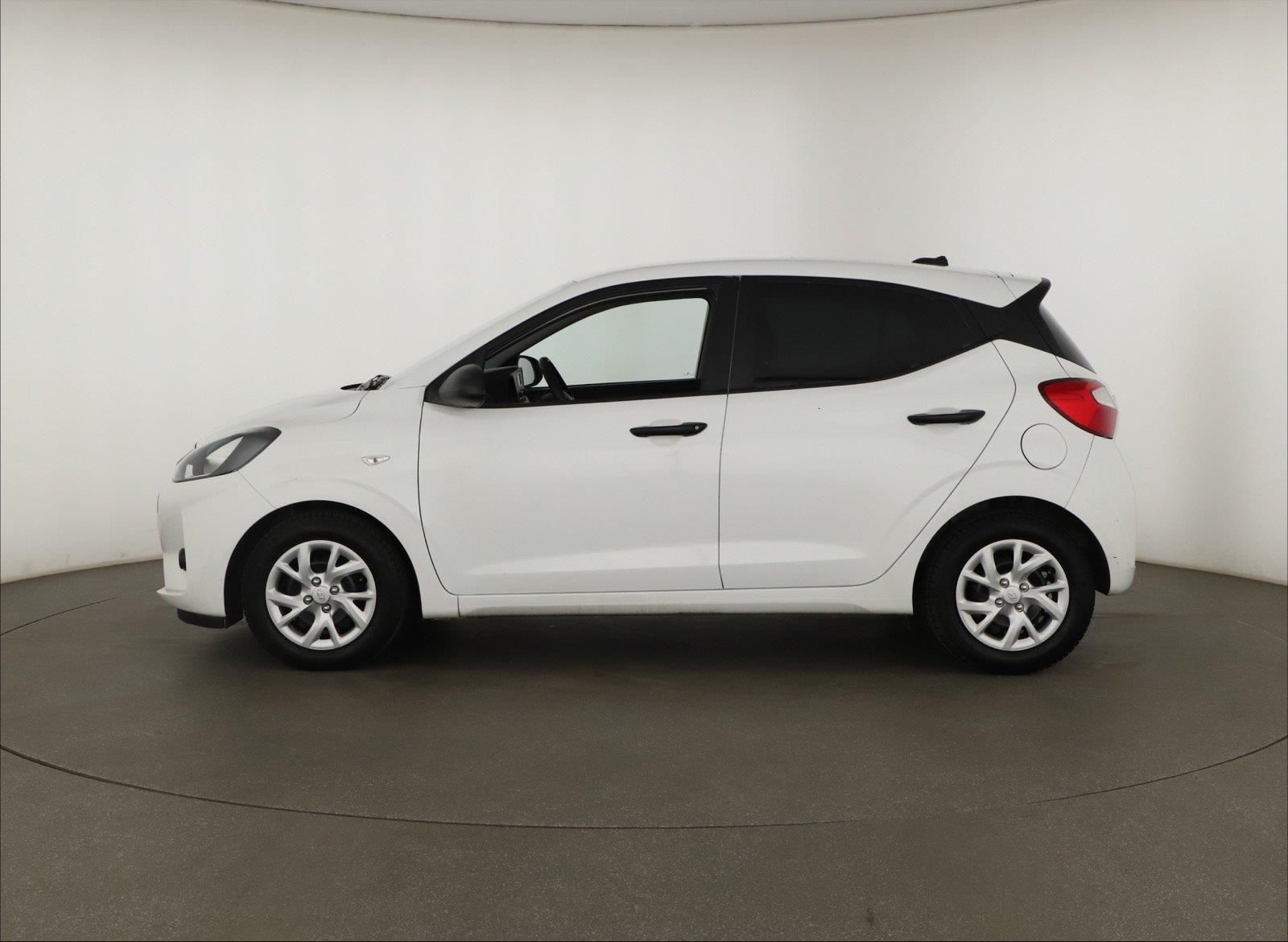 Hyundai i10, 1.0, Klima, Tempomat, El. okna - fotka 3