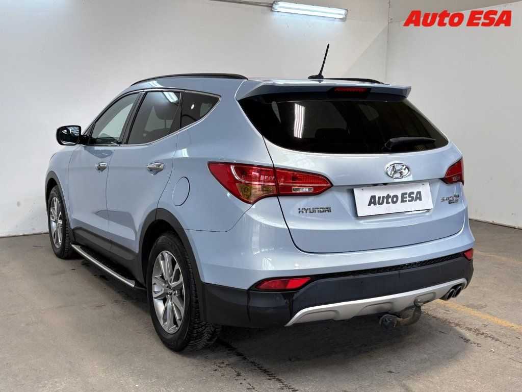 Hyundai Santa Fe, 2.2 CRDi 4x4,Style,xenon - fotka 6