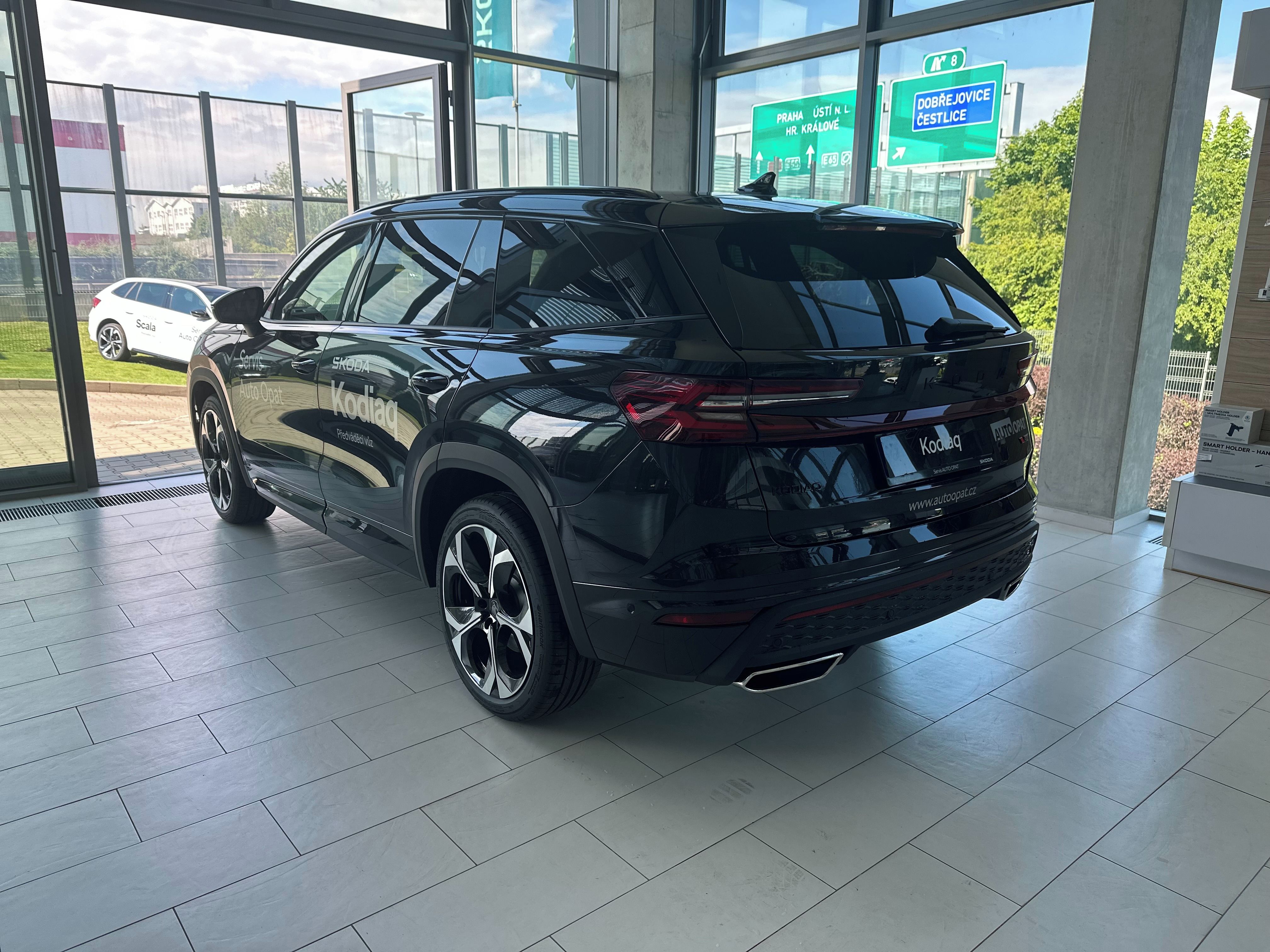 Škoda Kodiaq, 2,0 TSI 195 kW DSG 4x4 RS - fotka 5