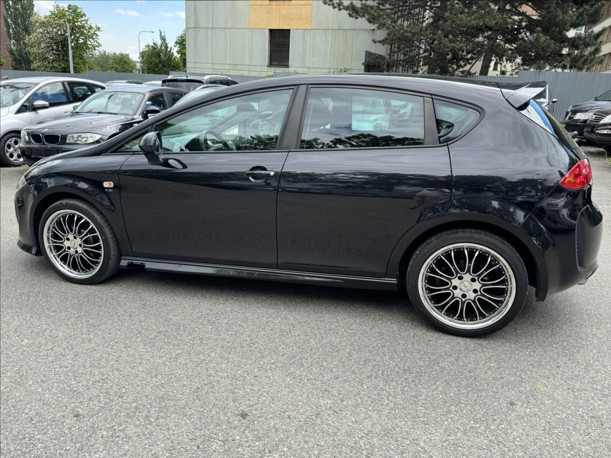 Seat Leon, 1,2 GT+GT+pekný stav !! - fotka 6