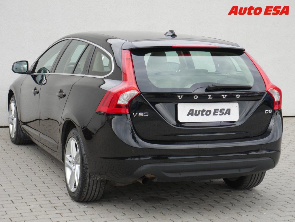 Volvo V60, 2.0D - fotka 6