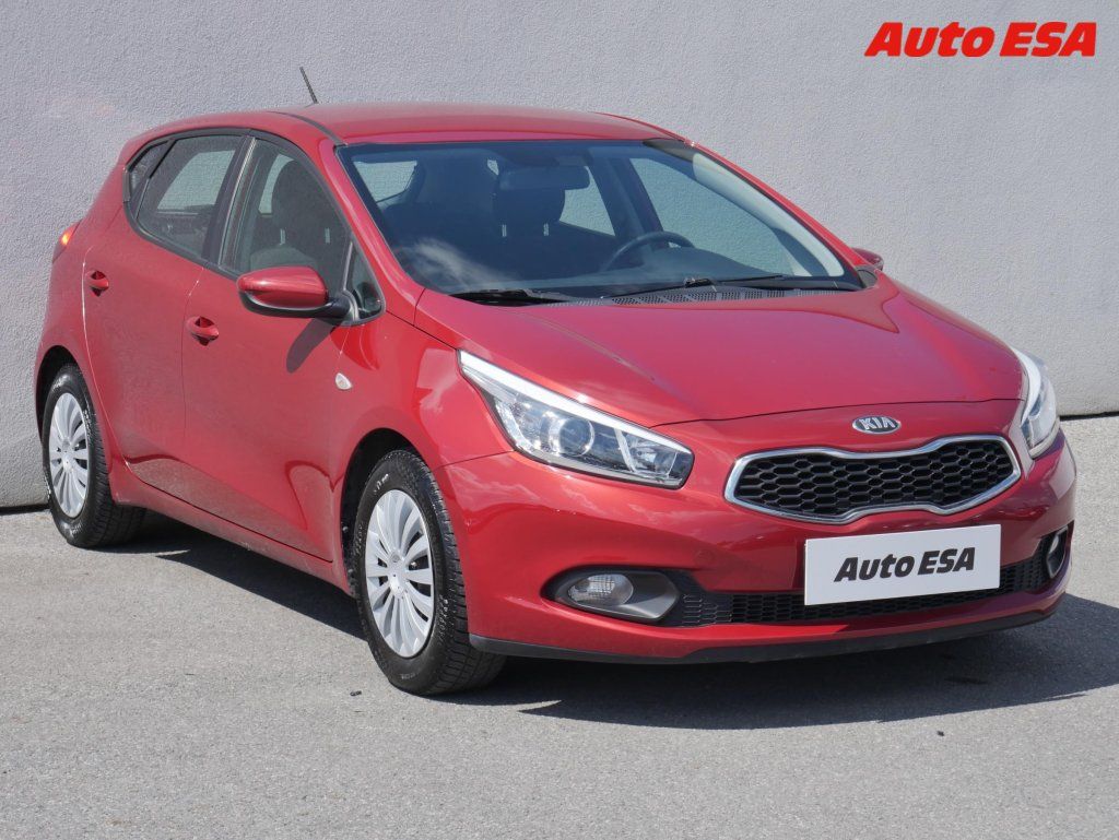Kia Cee´d, 1.4i,1.maj,ČR,AC