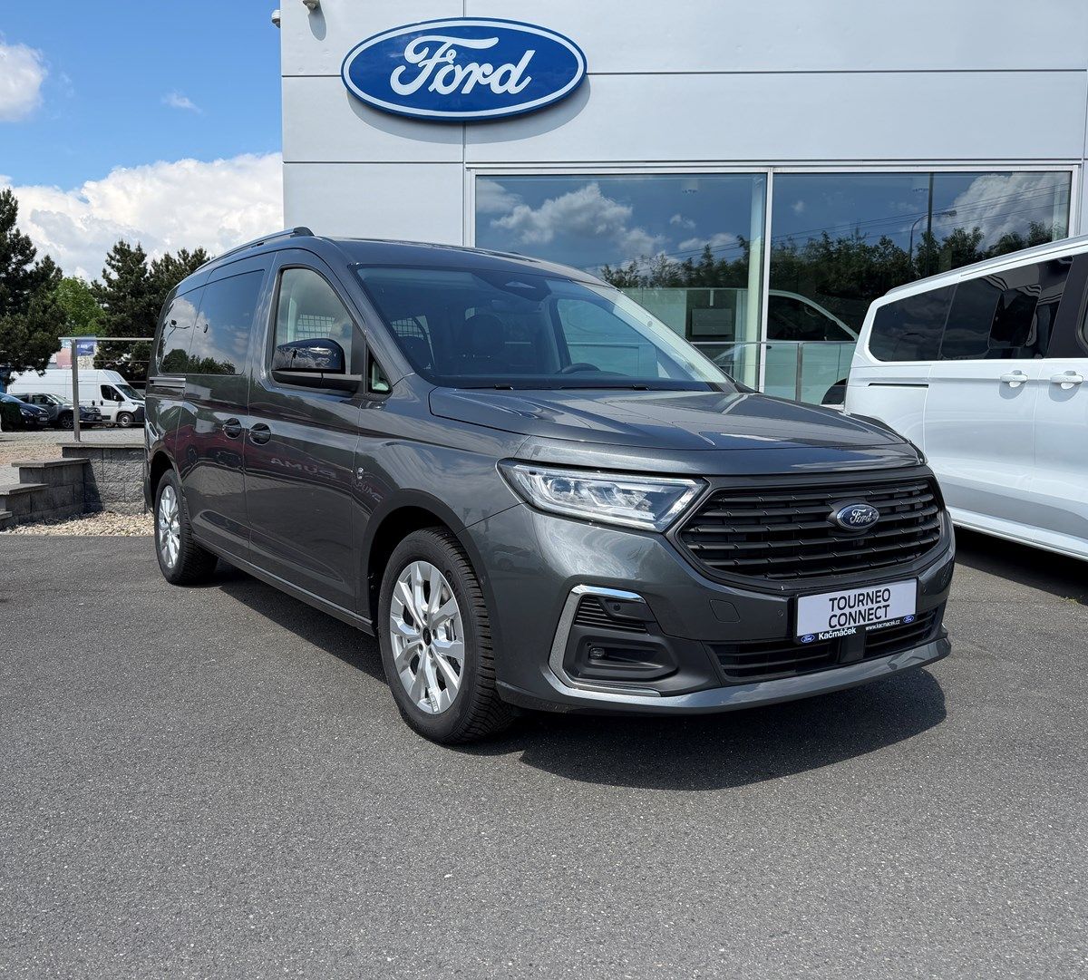 Ford Tourneo Connect, Titanium, 1.5 EcoBoost, Aut.