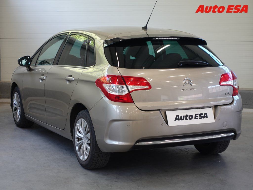 Citroën C4, 1.6vti,2.maj,ČR - fotka 6