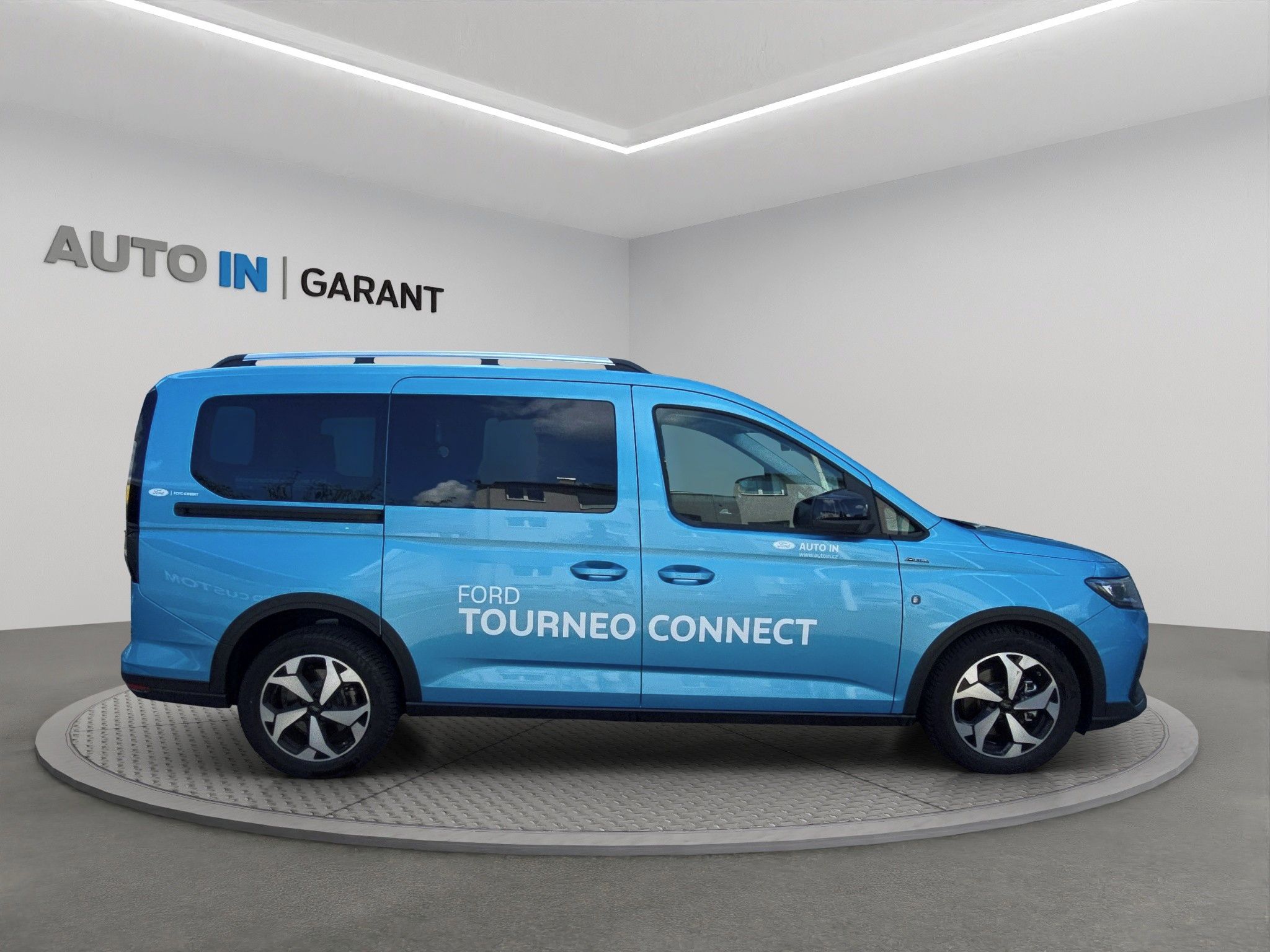Ford Tourneo Connect, Grand Tourneo, automat, 7 míst - fotka 5