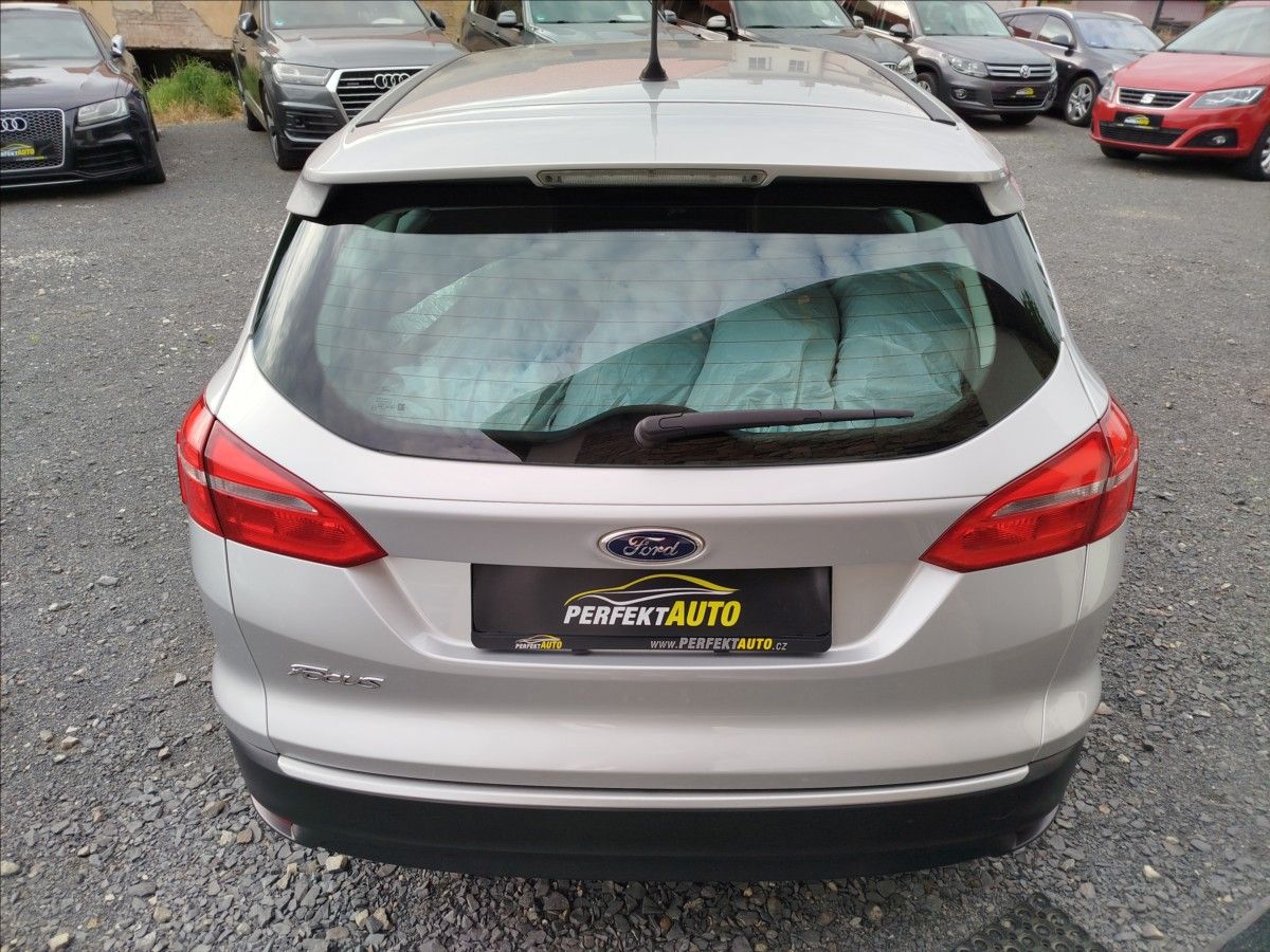 Ford Focus, 1,5 TDCi 88kW, TITANIUM - fotka 5