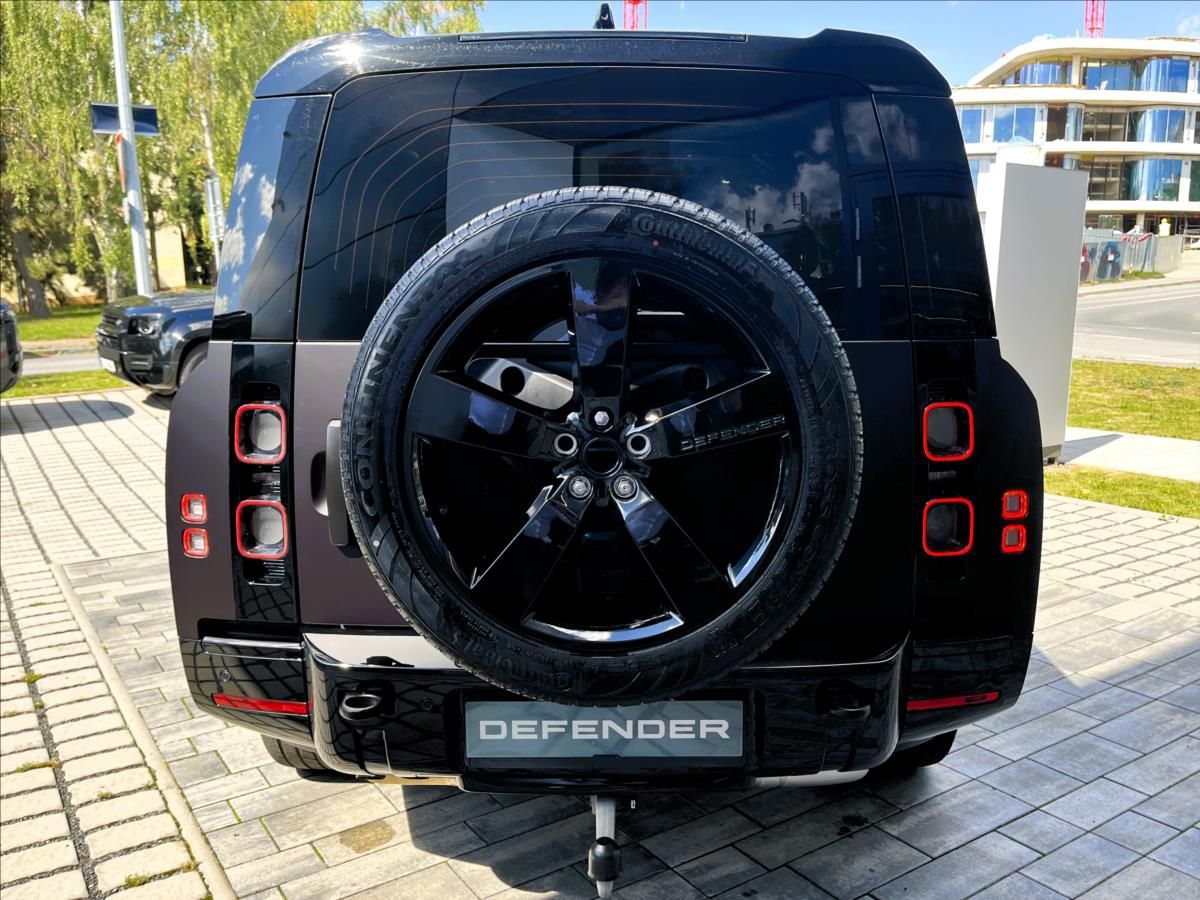 Land Rover Defender, 130 D350 X AWD / 7 MÍST* - fotka 5